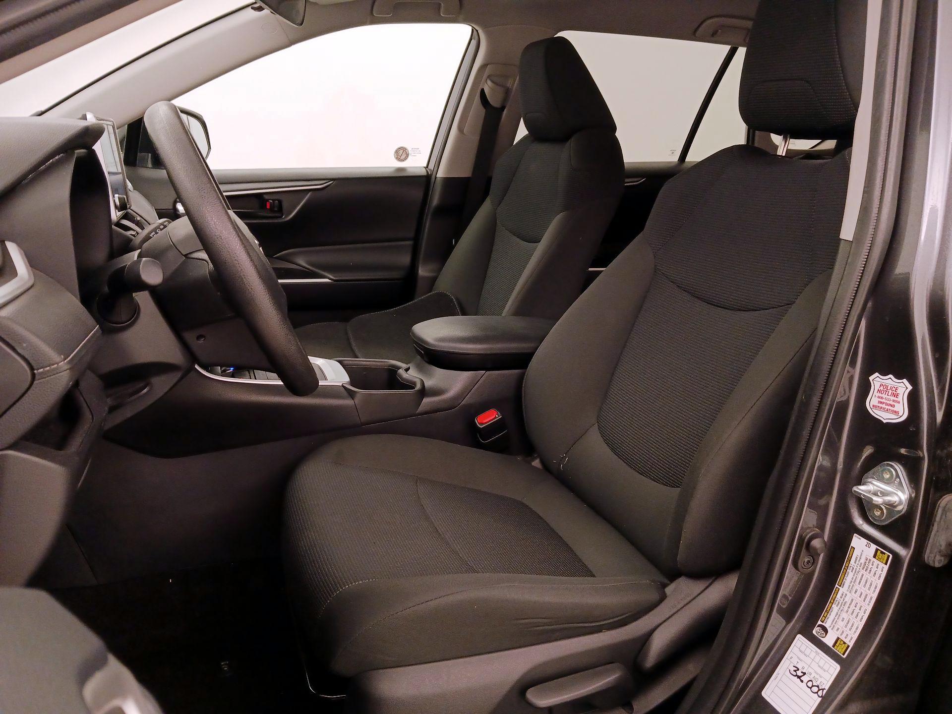 Thumbnail: 2024 Toyota RAV4 - 11