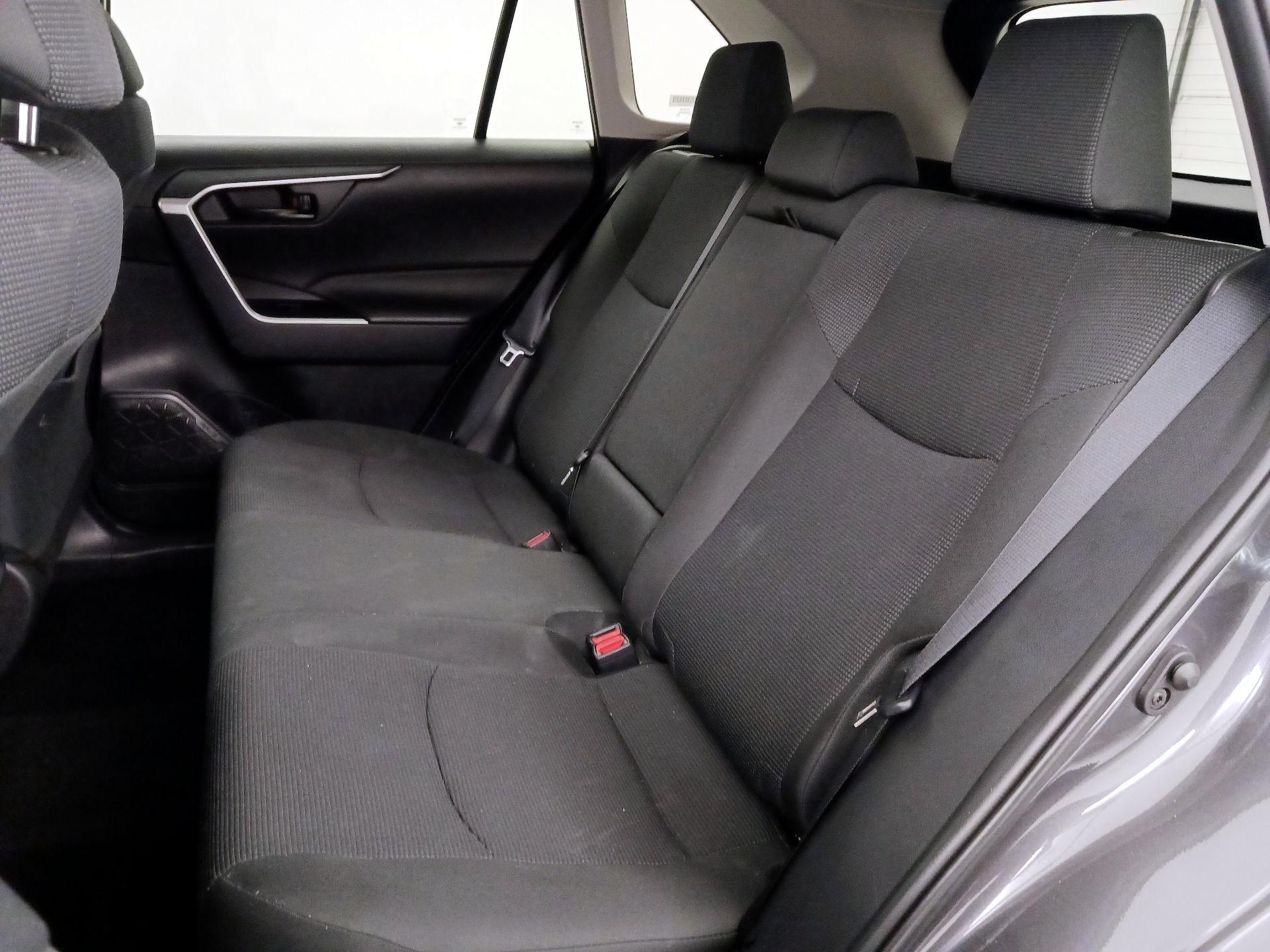 Thumbnail: 2024 Toyota RAV4 - 19