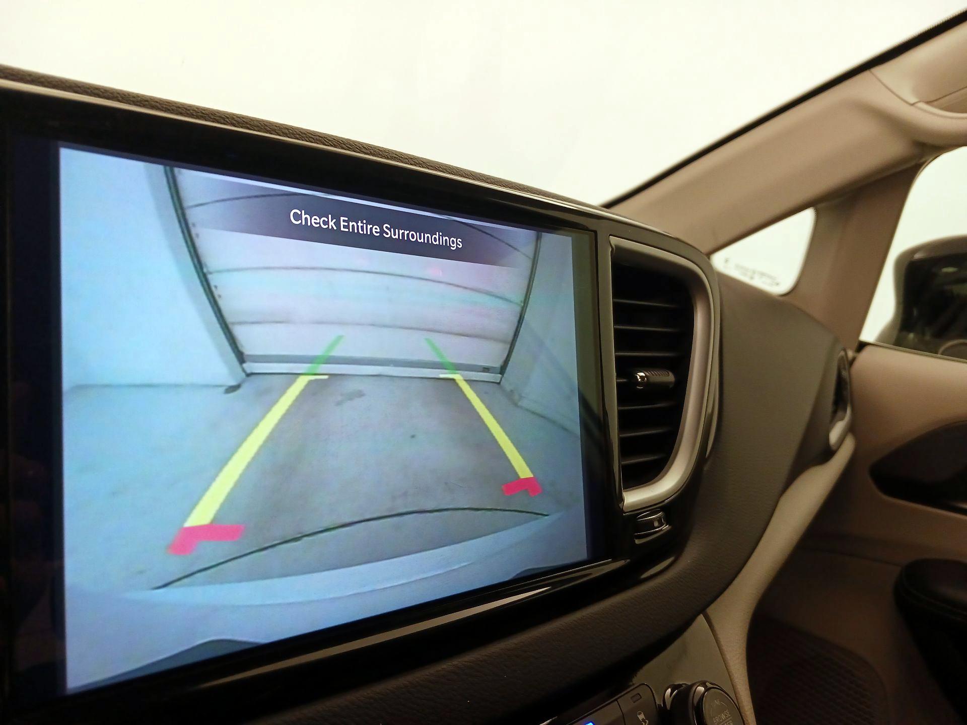 Thumbnail: 2024 Chrysler Pacifica - 14