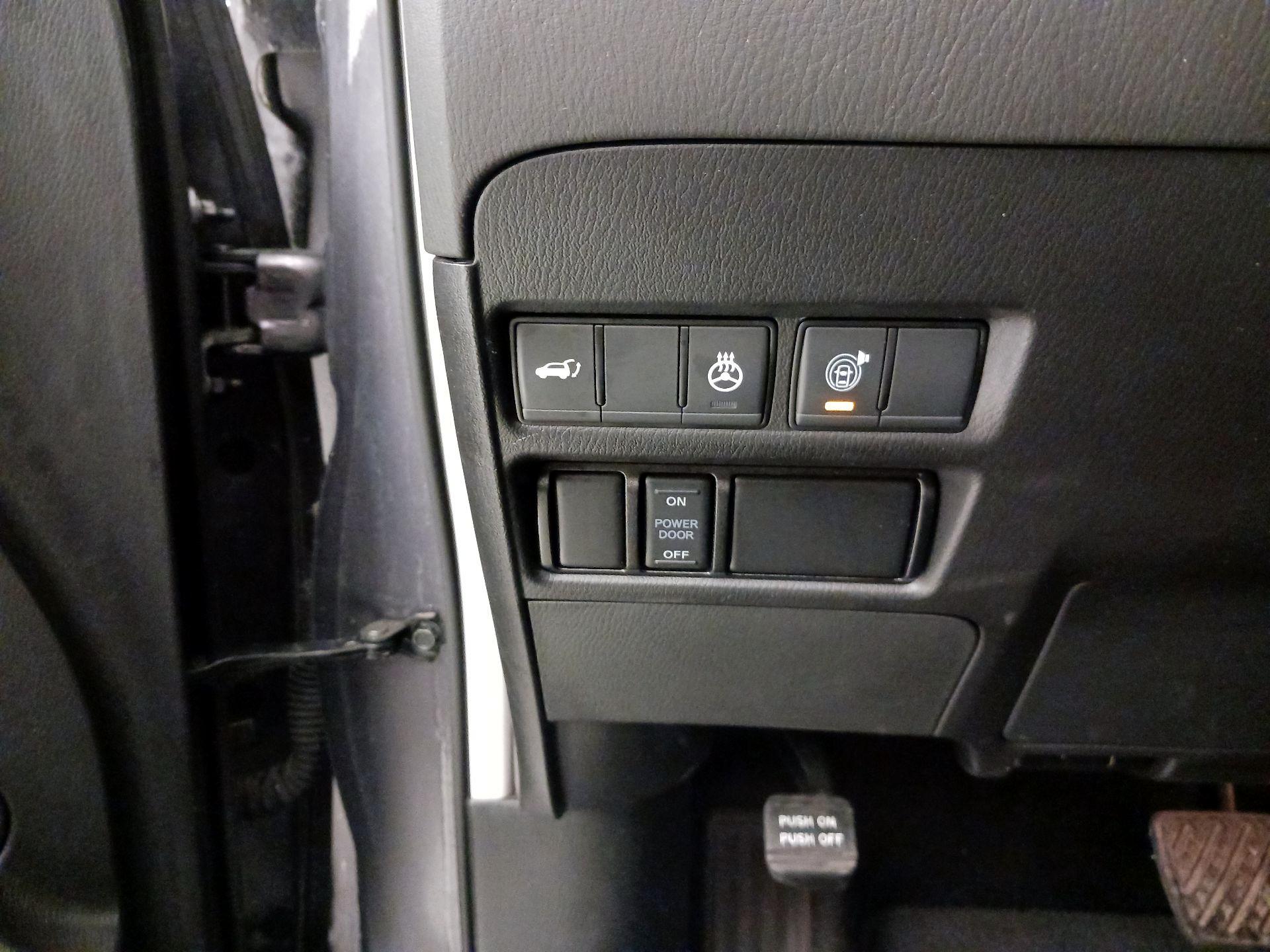 Thumbnail: 2024 INFINITI QX80 - 13