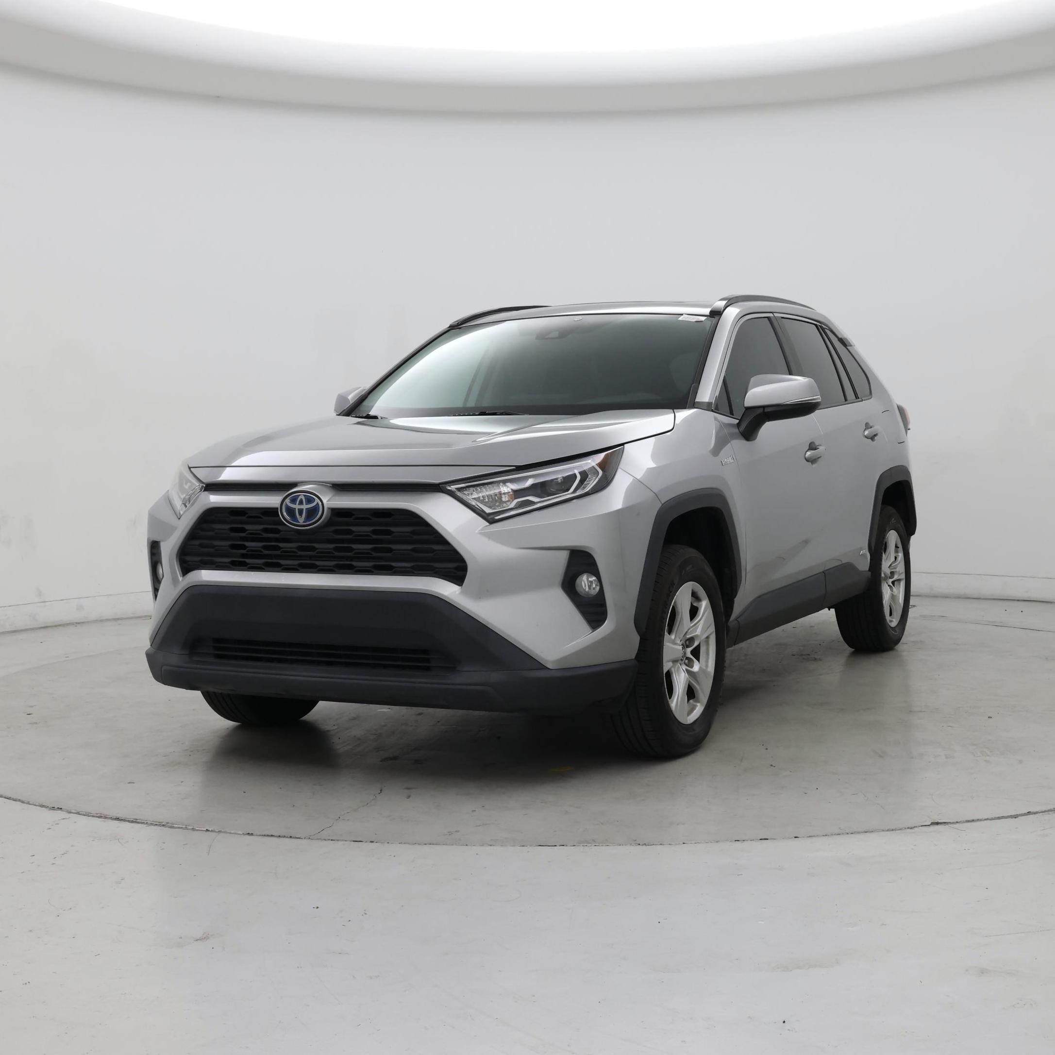 Thumbnail: 2021 Toyota RAV4 - 4