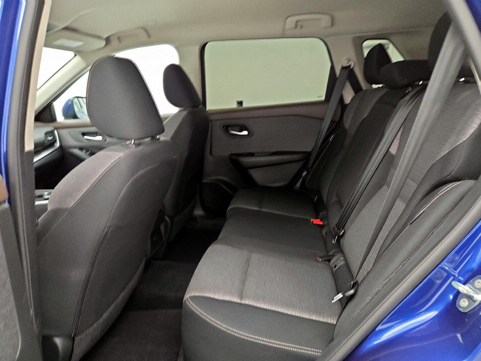 Thumbnail: 2023 Nissan Rogue - 19