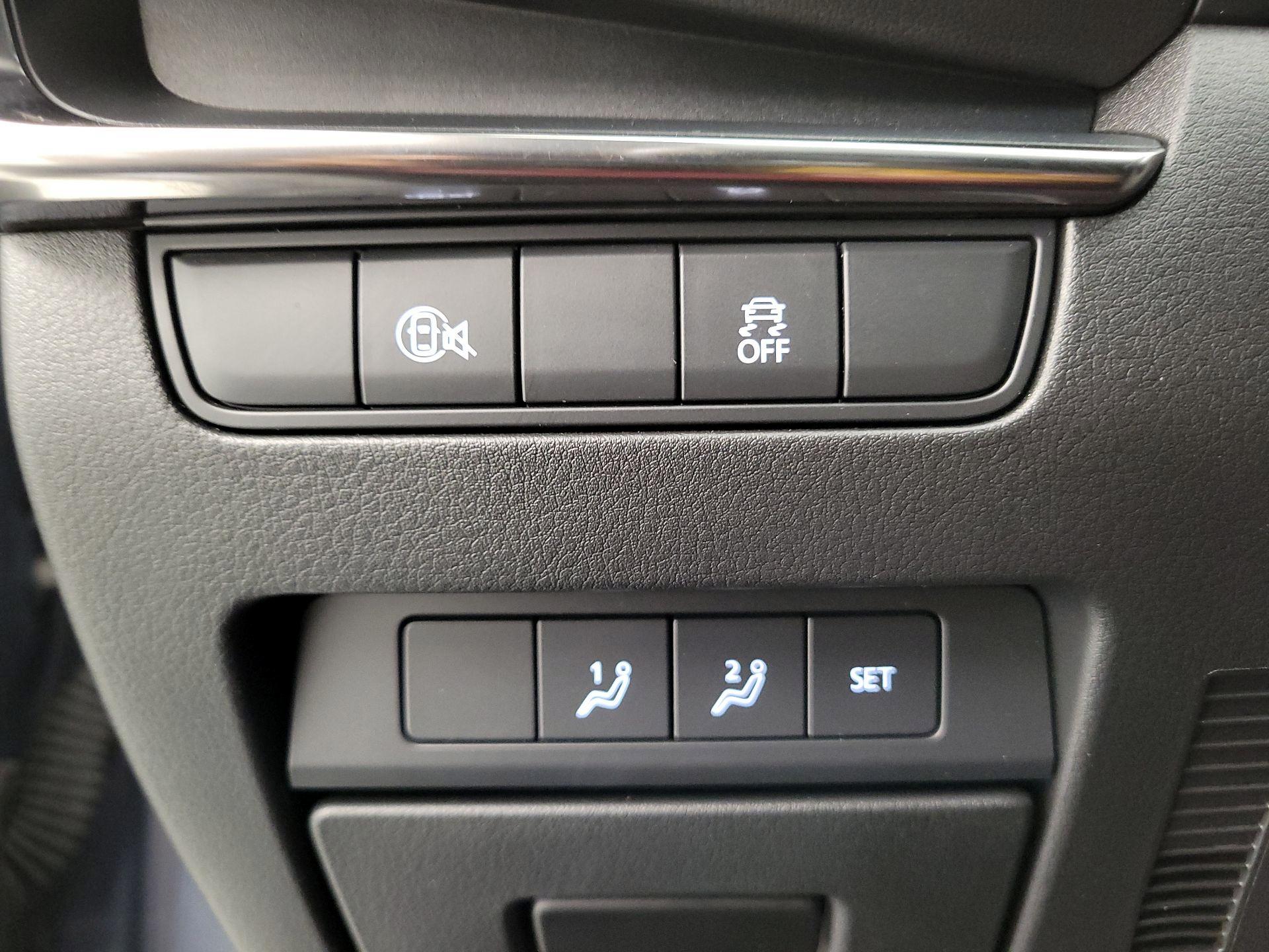 Thumbnail: 2024 Mazda Mazda3 - 13