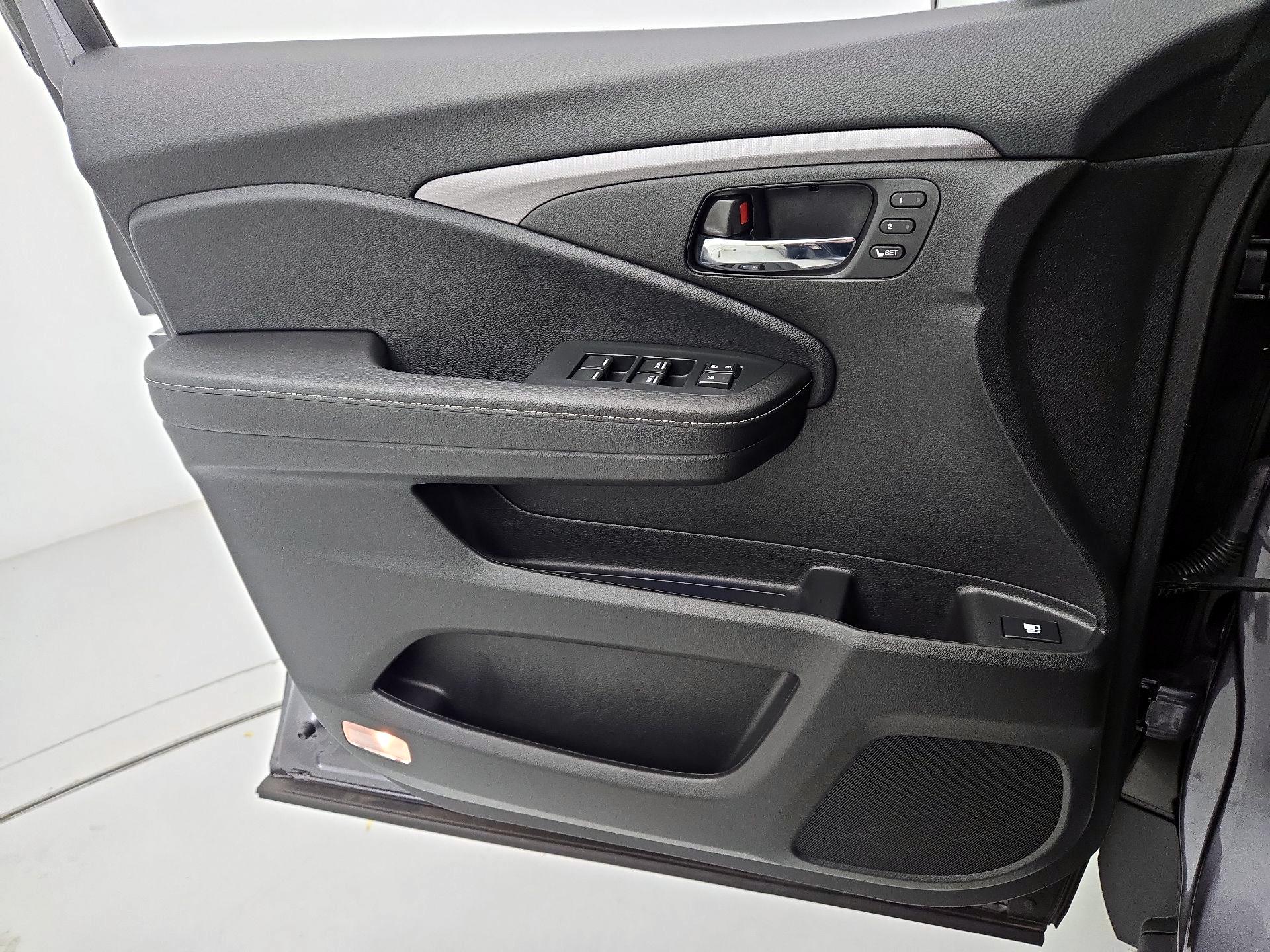 Thumbnail: 2022 Honda Ridgeline - 12