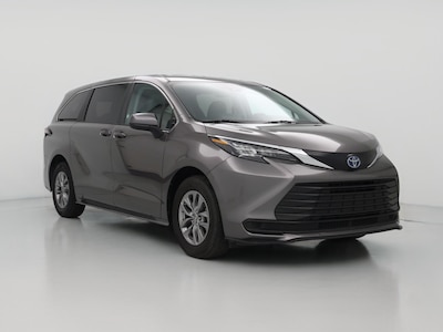 2024 Toyota Sienna Hybrid LE