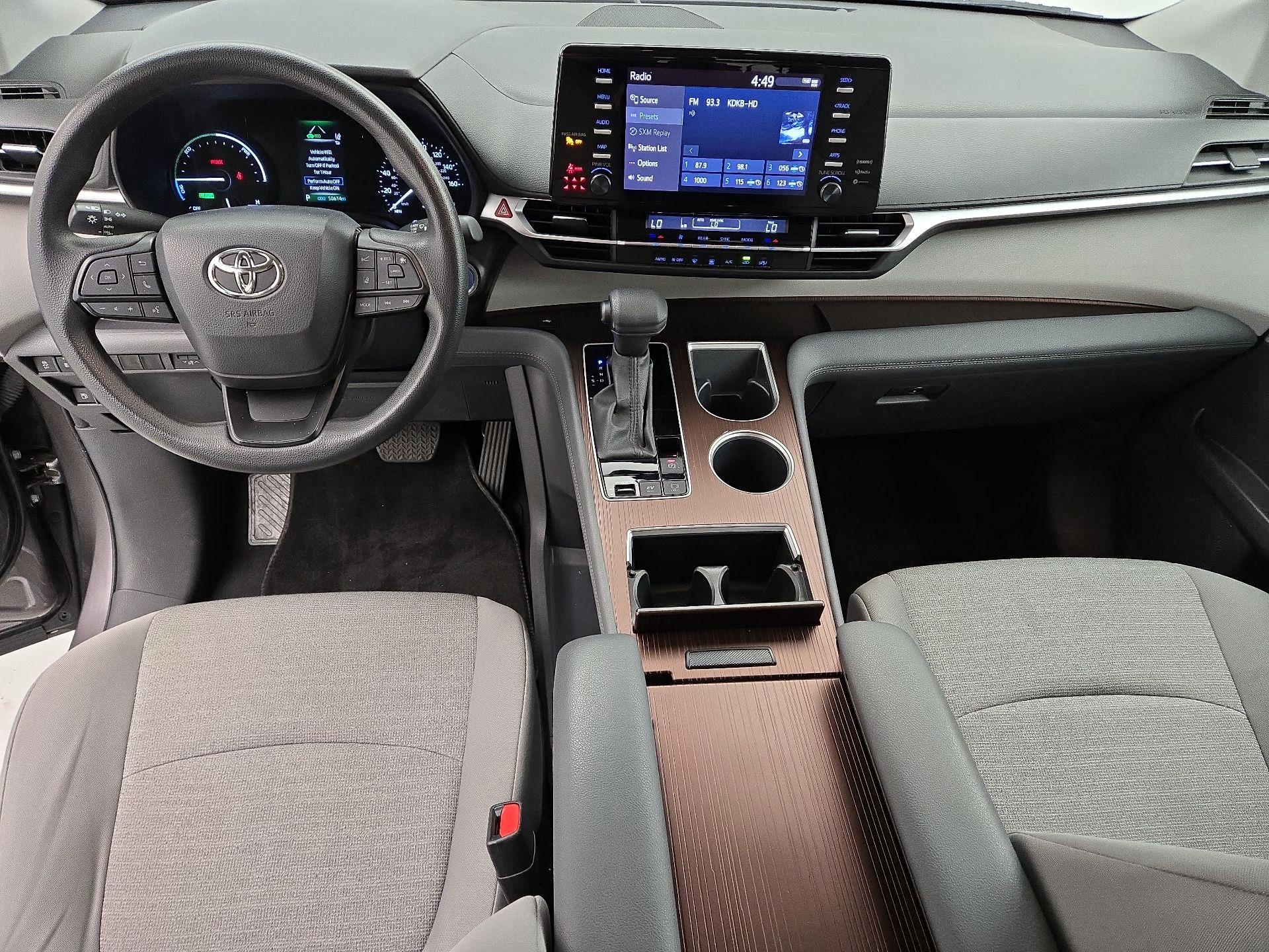 Thumbnail: 2024 Toyota Sienna - 9