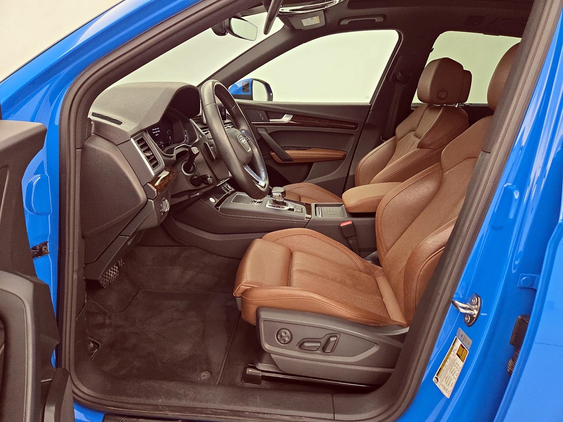 Thumbnail: 2020 Audi Q5 - 11