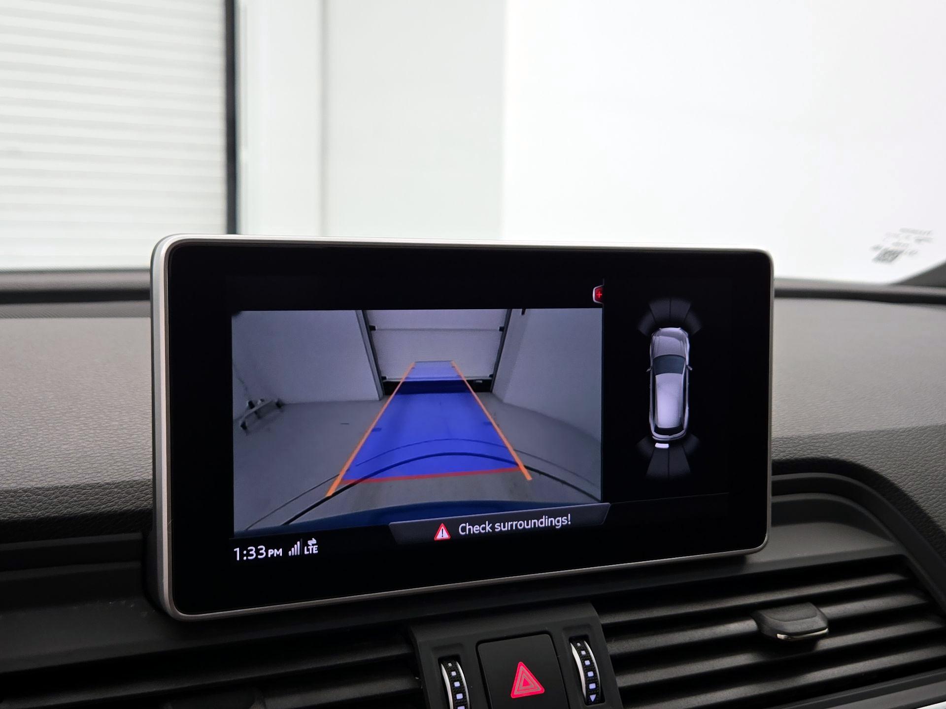 Thumbnail: 2020 Audi Q5 - 15