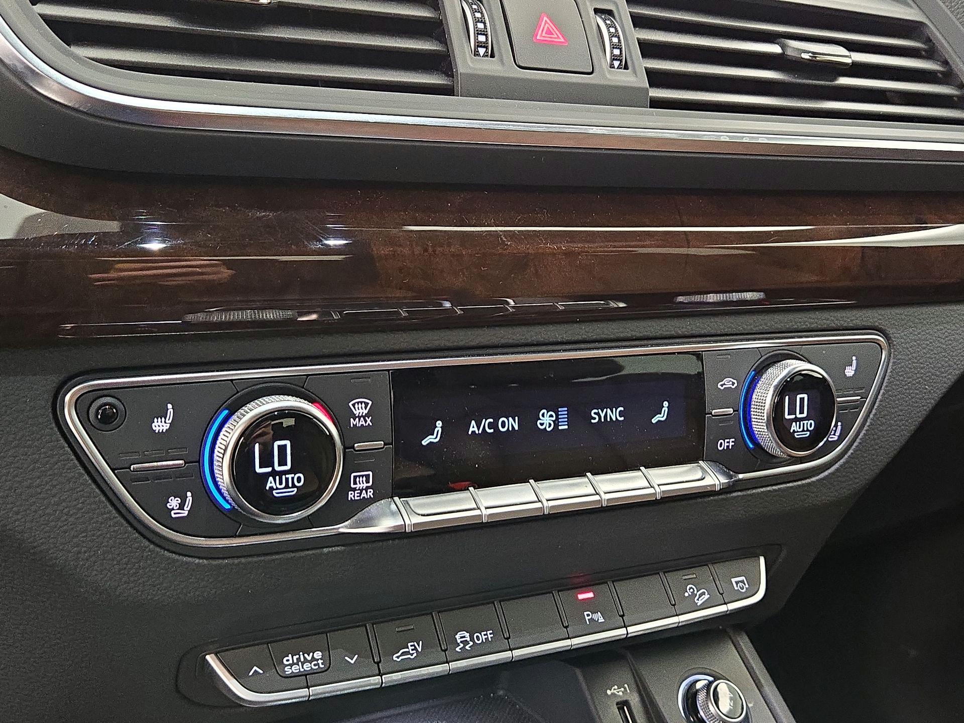 Thumbnail: 2020 Audi Q5 - 17