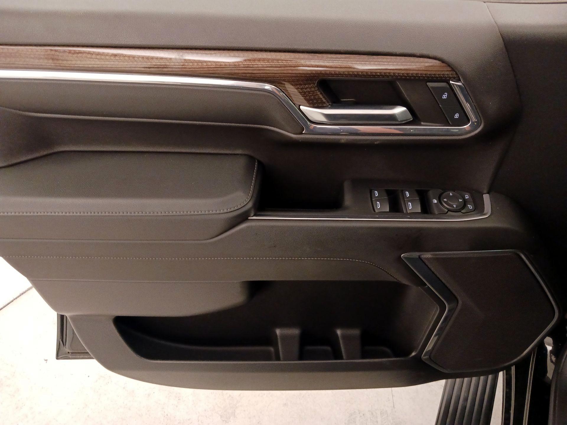 Thumbnail: 2024 Chevrolet Silverado 1500 - 12