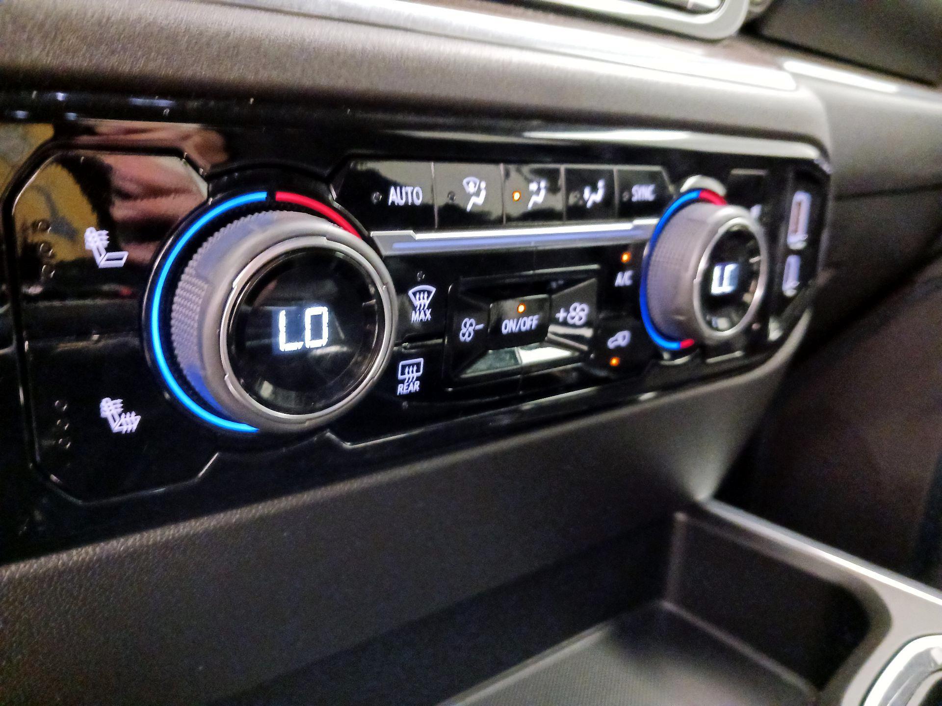 Thumbnail: 2024 Chevrolet Silverado 1500 - 16