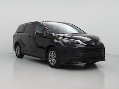 2024 Toyota Sienna Hybrid LE