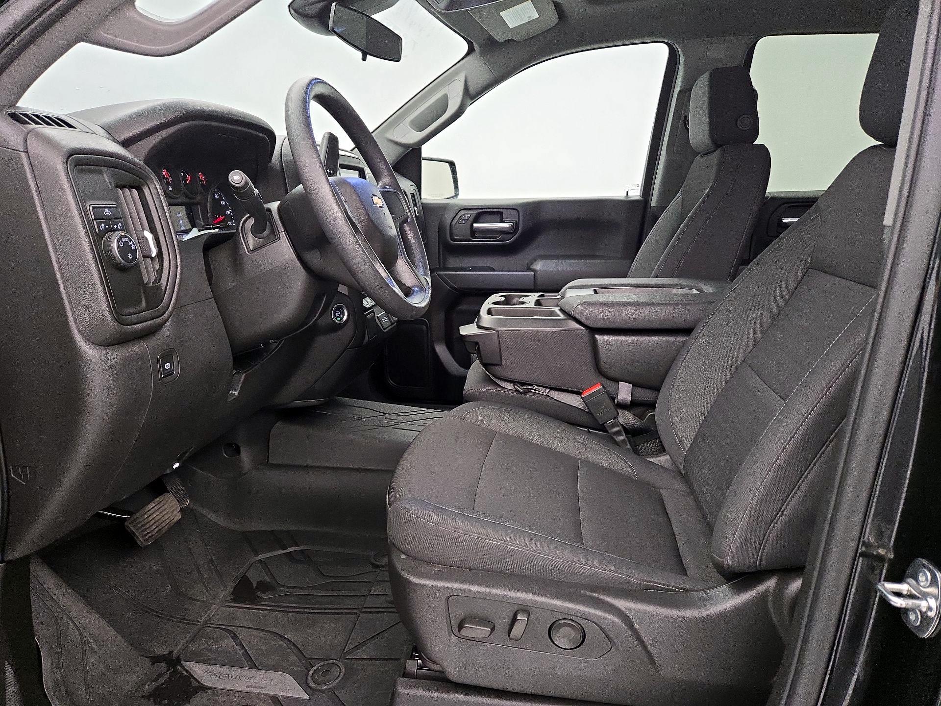 Thumbnail: 2025 Chevrolet Silverado 1500 - 11