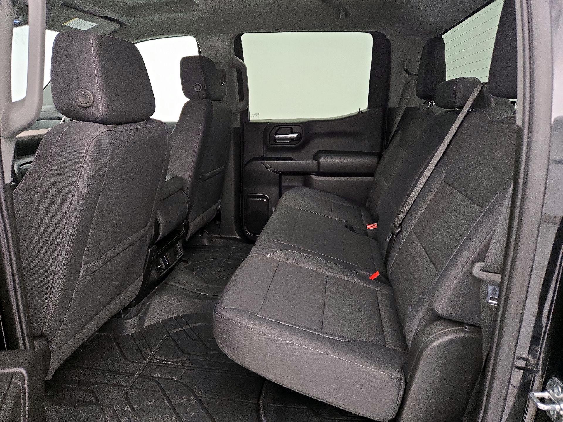 Thumbnail: 2025 Chevrolet Silverado 1500 - 19