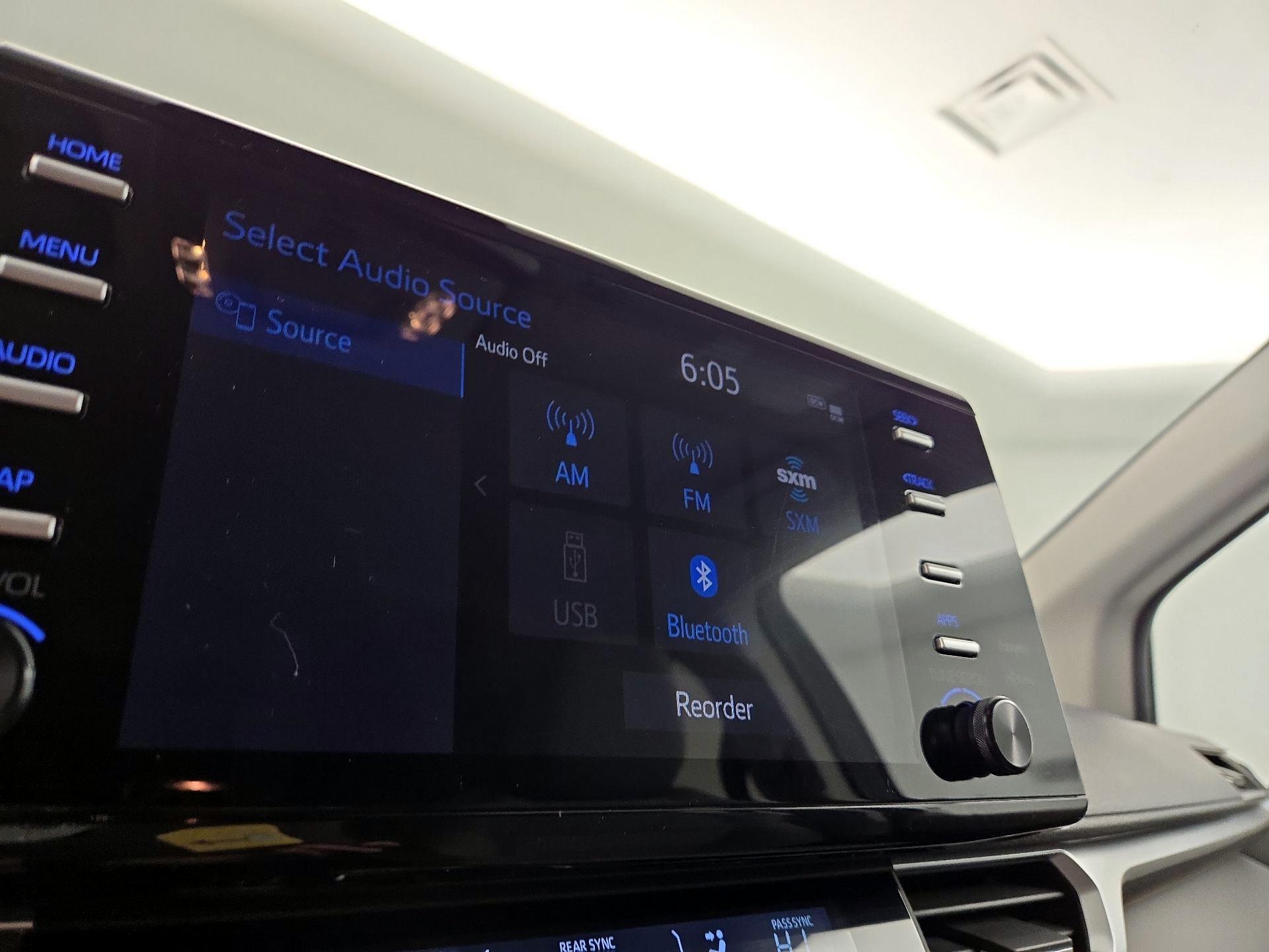 Thumbnail: 2024 Toyota Sienna - 15