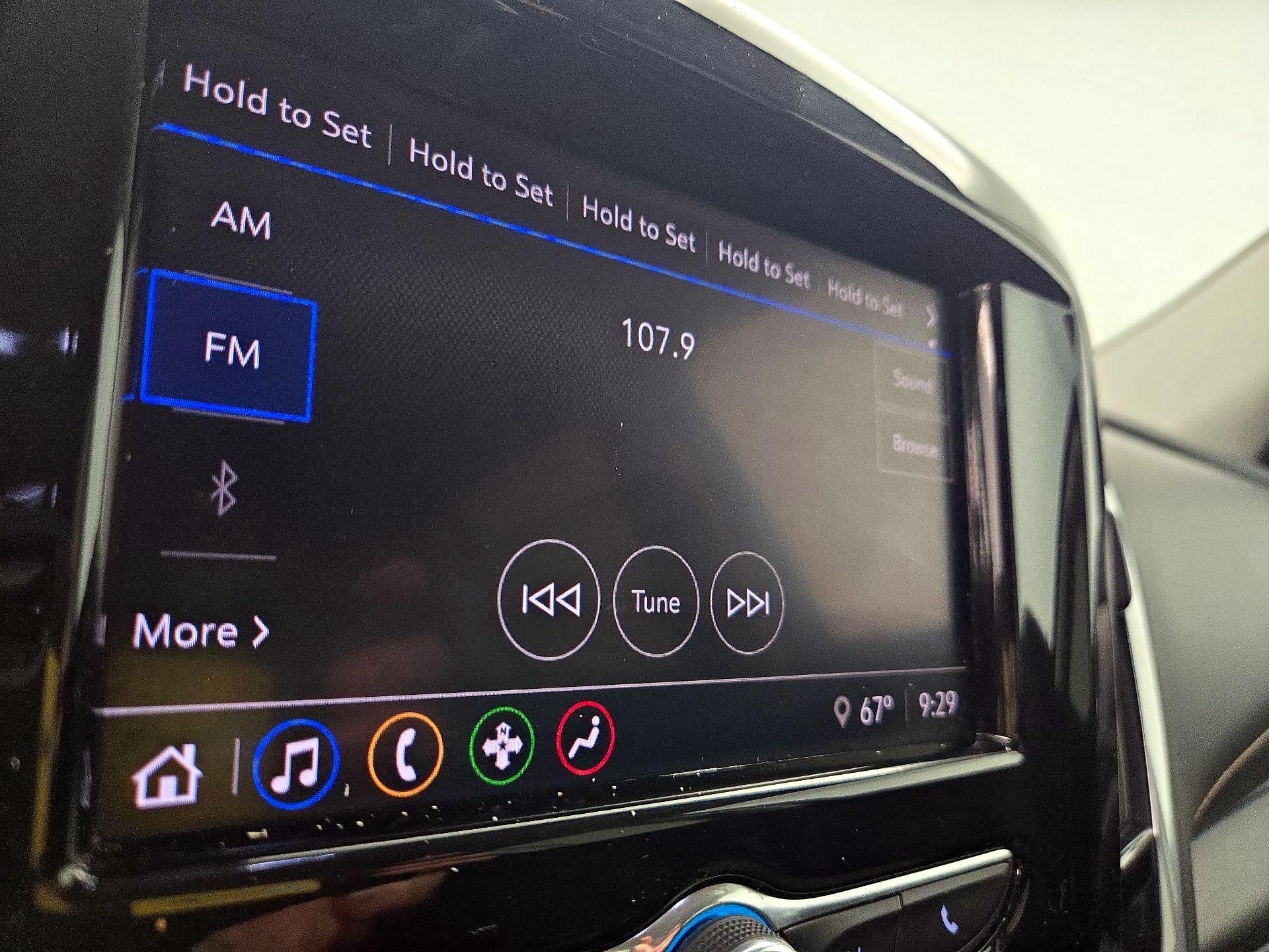 Thumbnail: 2020 Chevrolet Traverse - 15