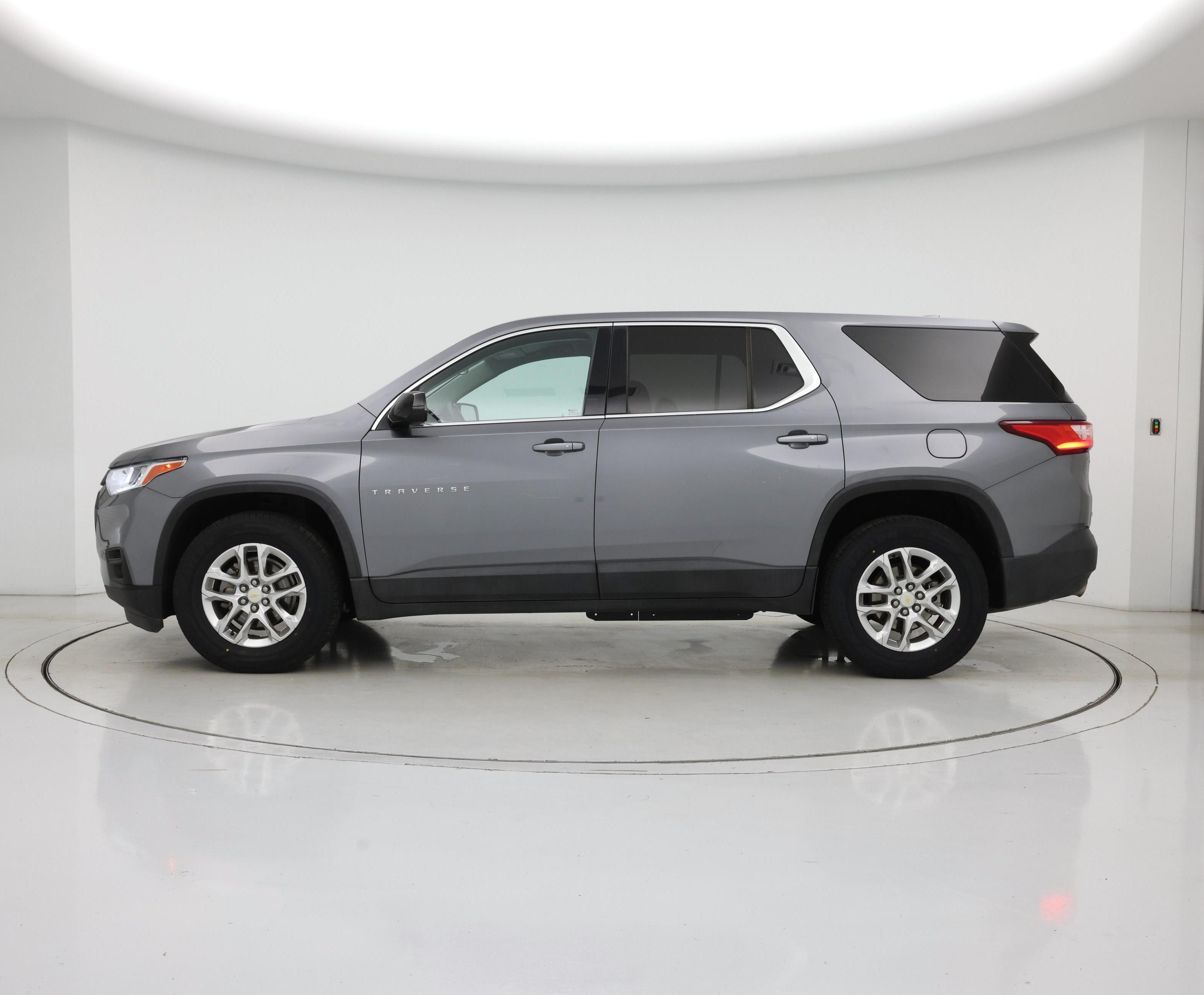 Thumbnail: 2020 Chevrolet Traverse - 3