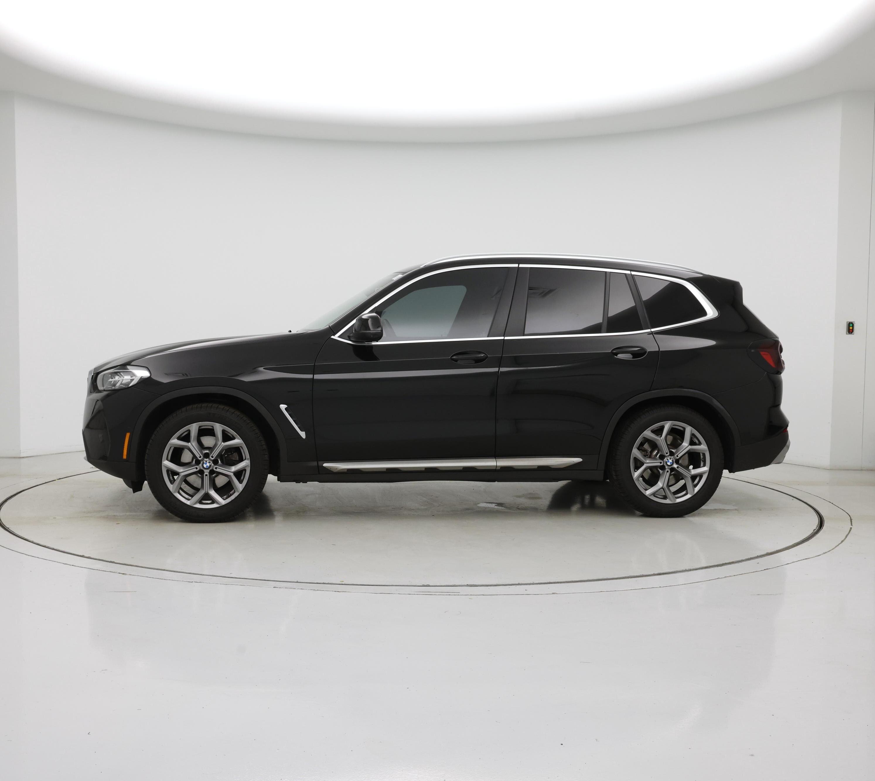 Thumbnail: 2024 BMW X3 - 3