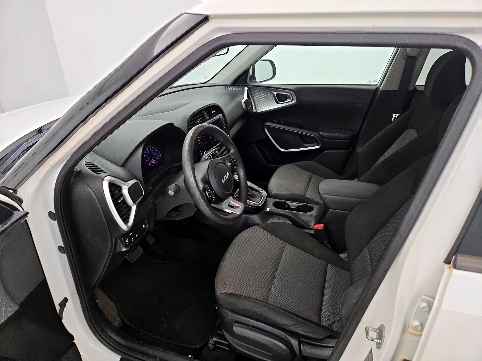 Thumbnail: 2022 Kia Soul - 11