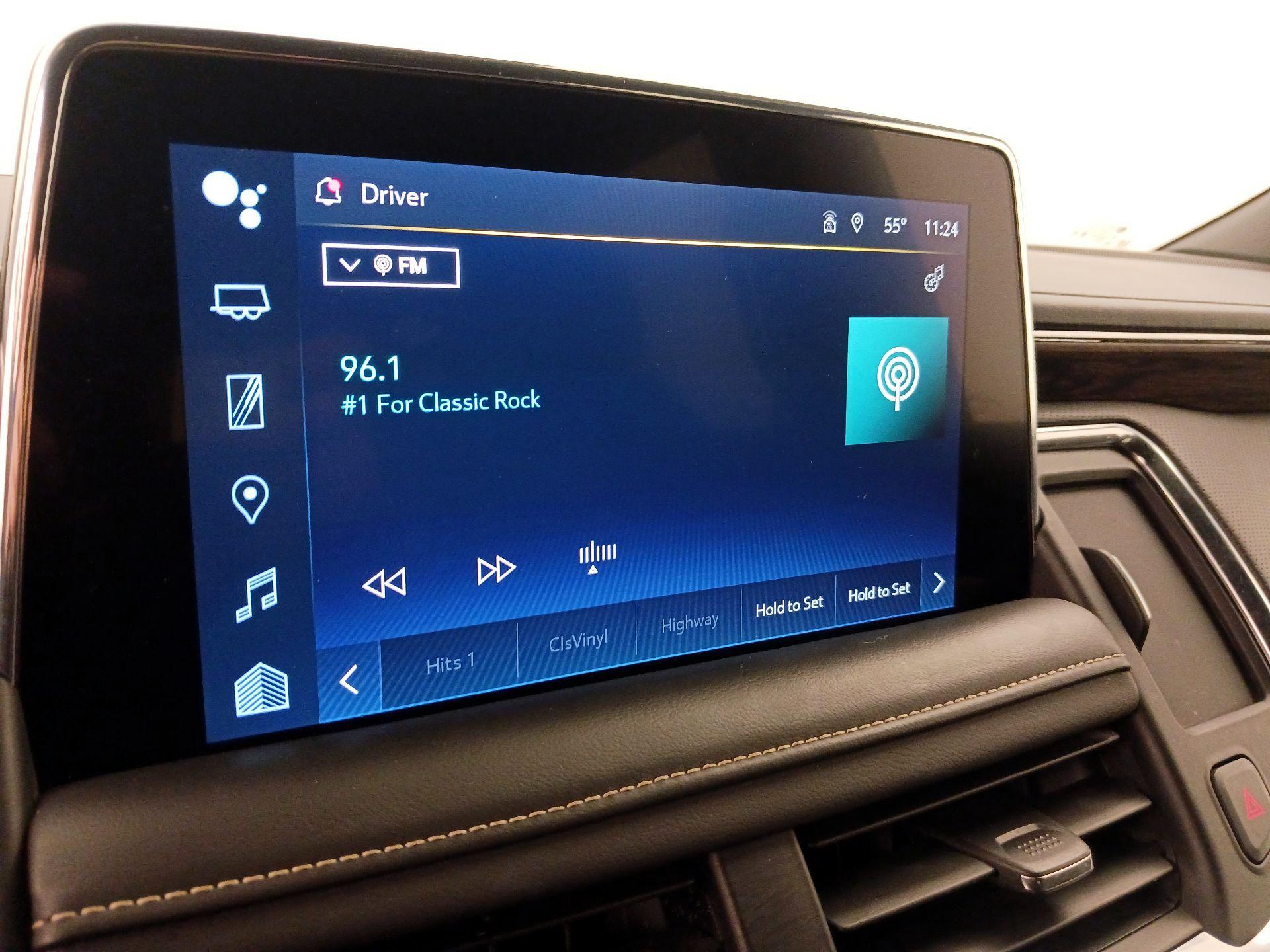 Thumbnail: 2023 Chevrolet Suburban - 15