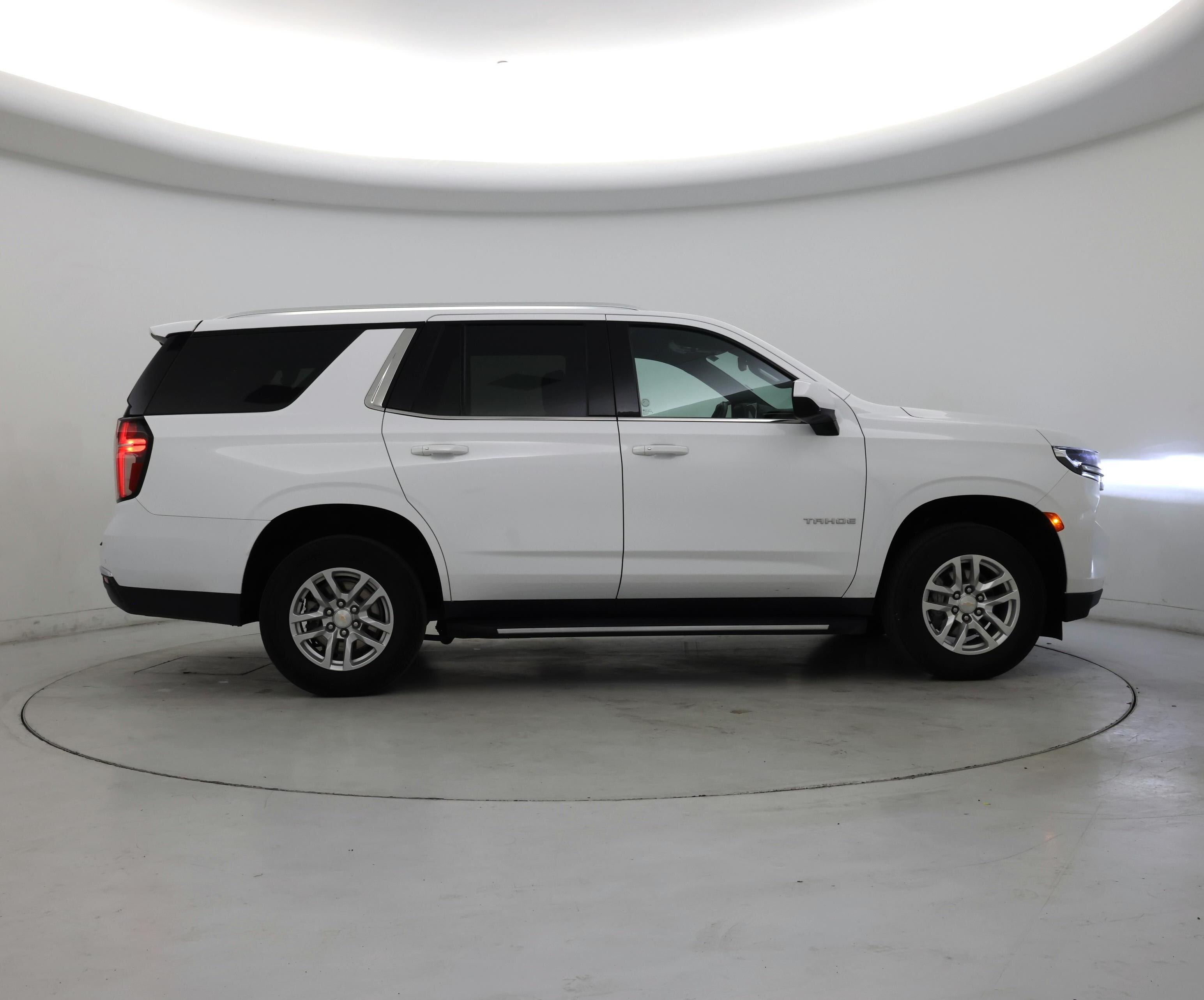 Thumbnail: 2024 Chevrolet Tahoe - 7