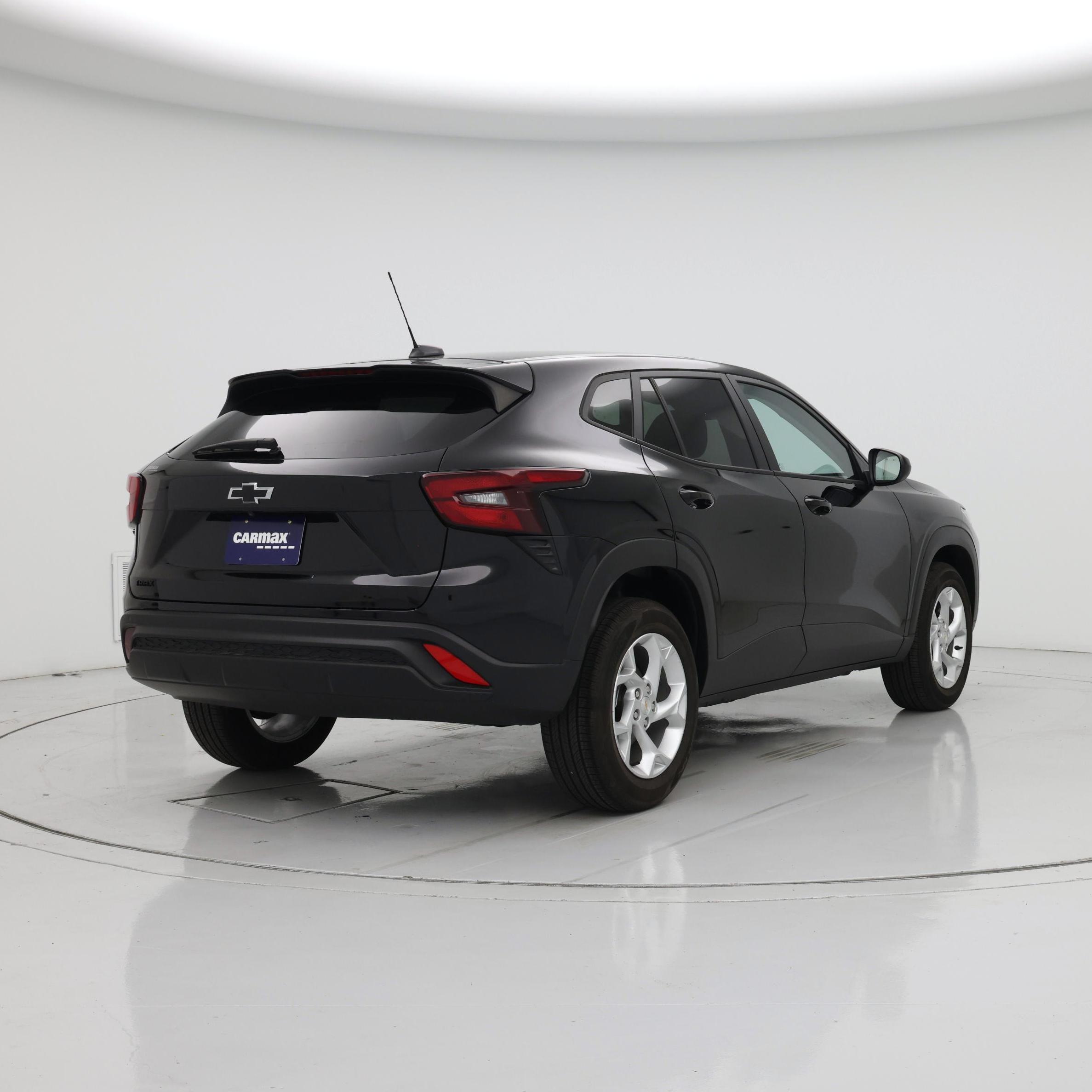 Thumbnail: 2024 Chevrolet Trax - 8