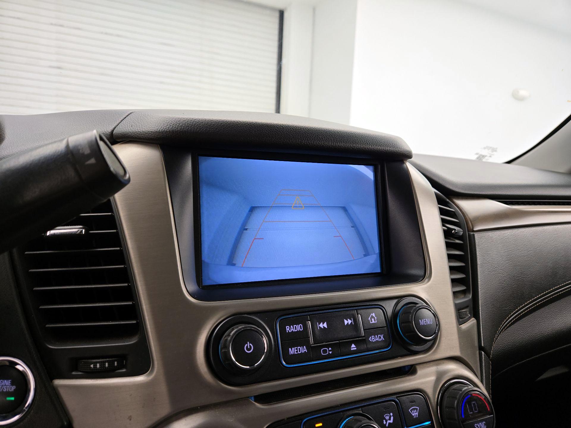 Thumbnail: 2020 GMC Yukon XL - 15