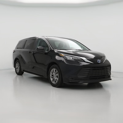 2024 Toyota Sienna LE