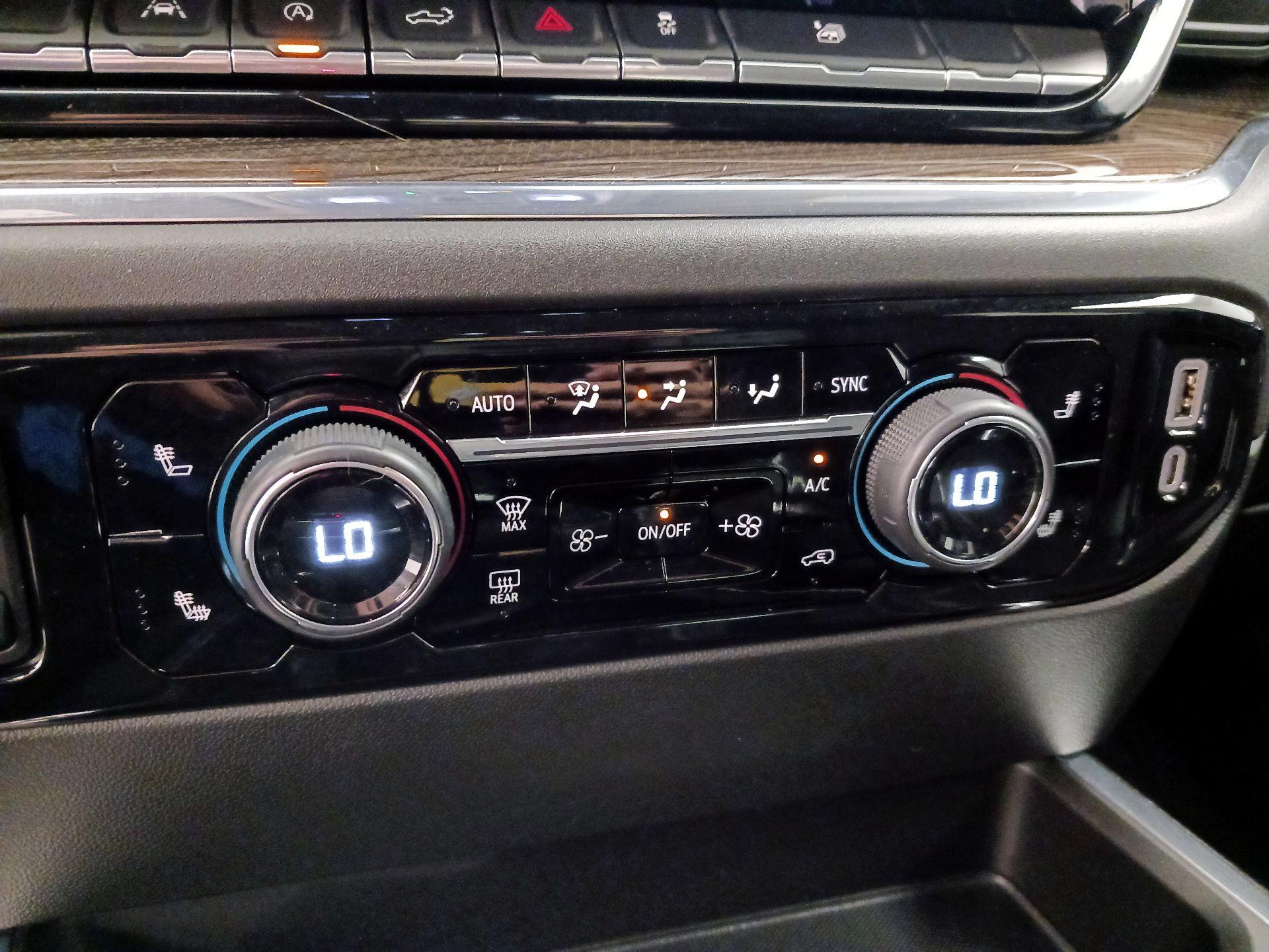 Thumbnail: 2023 Chevrolet Silverado 1500 - 17