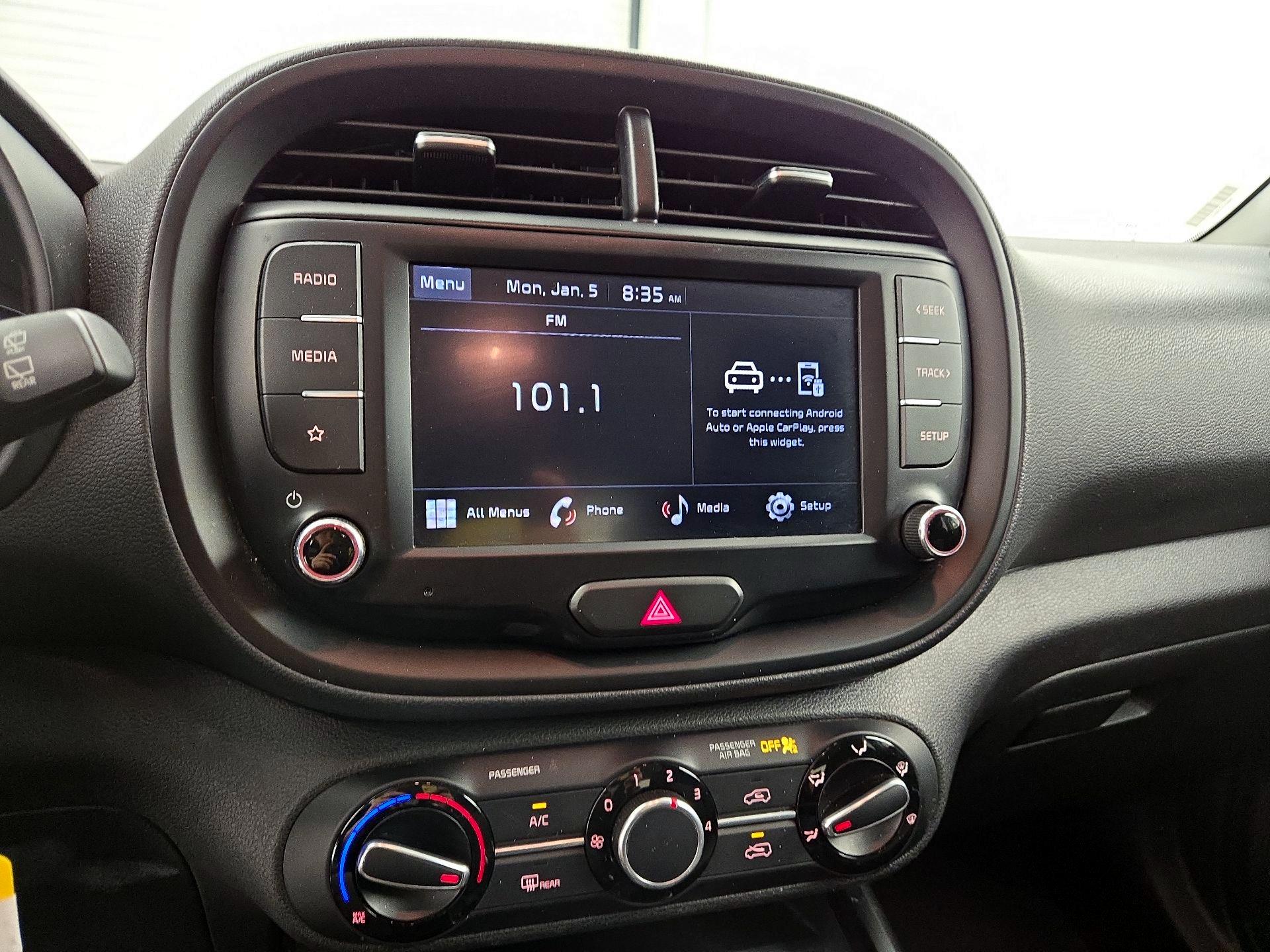 Thumbnail: 2022 Kia Soul - 15