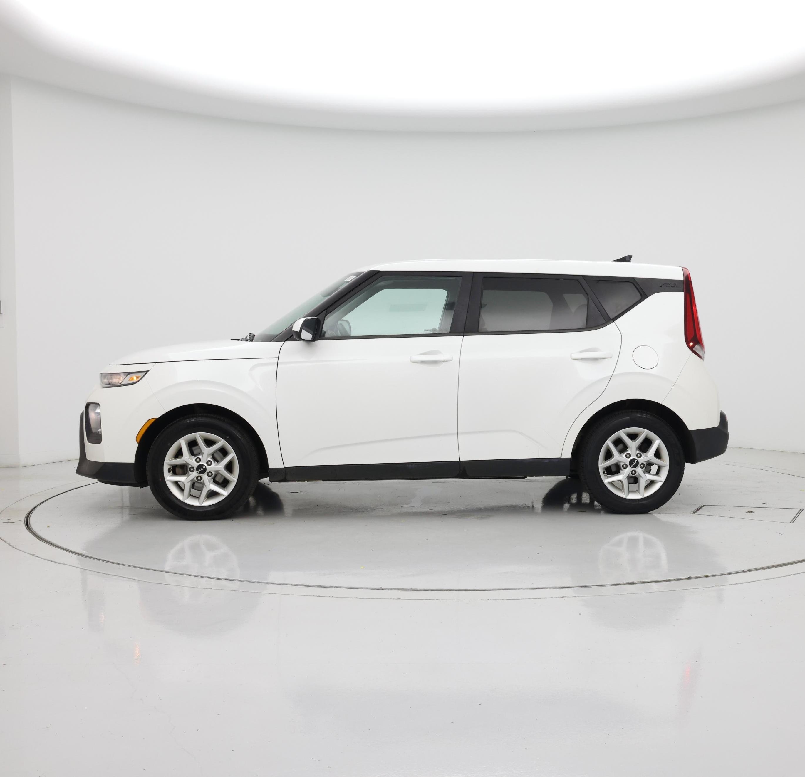 Thumbnail: 2022 Kia Soul - 3