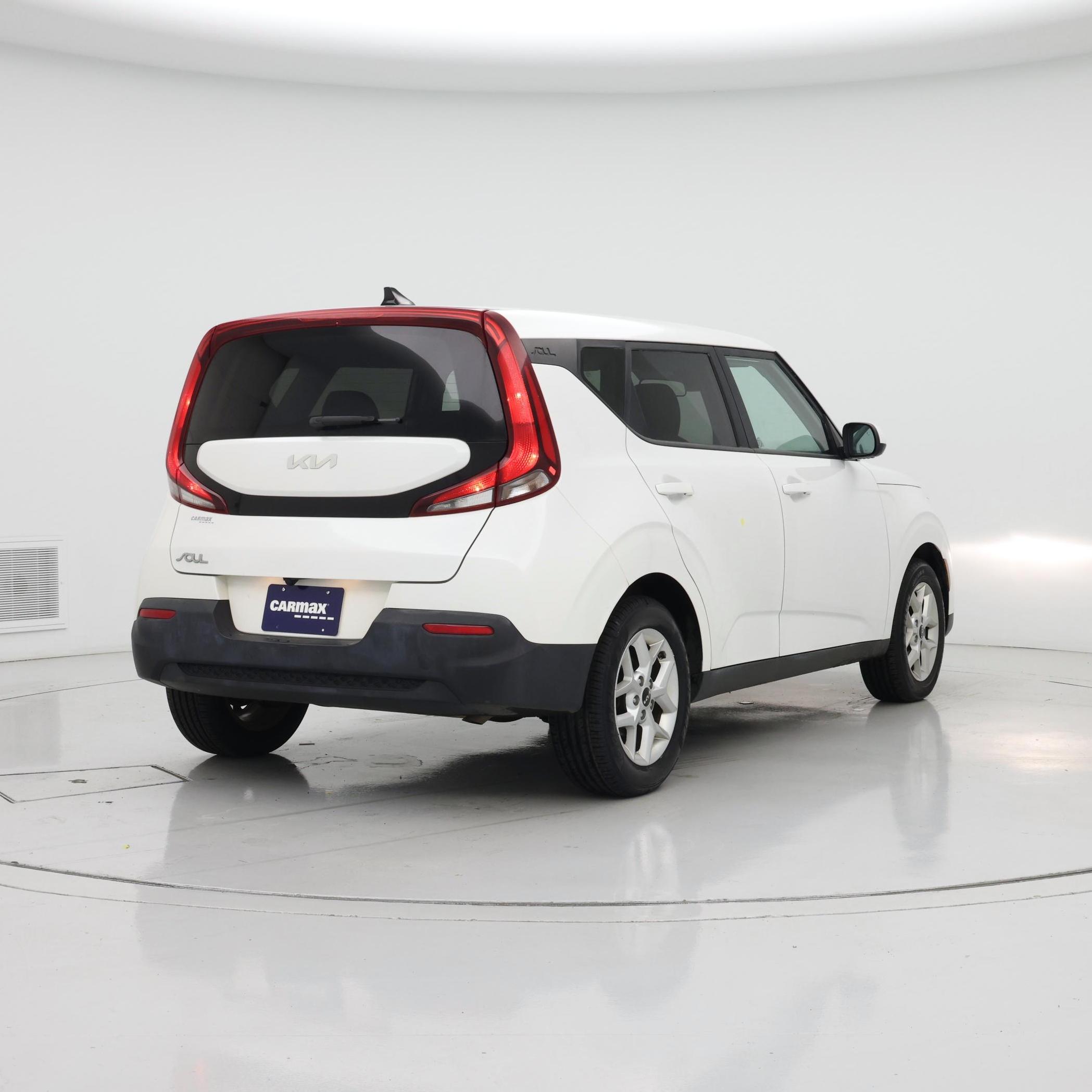 Thumbnail: 2022 Kia Soul - 8