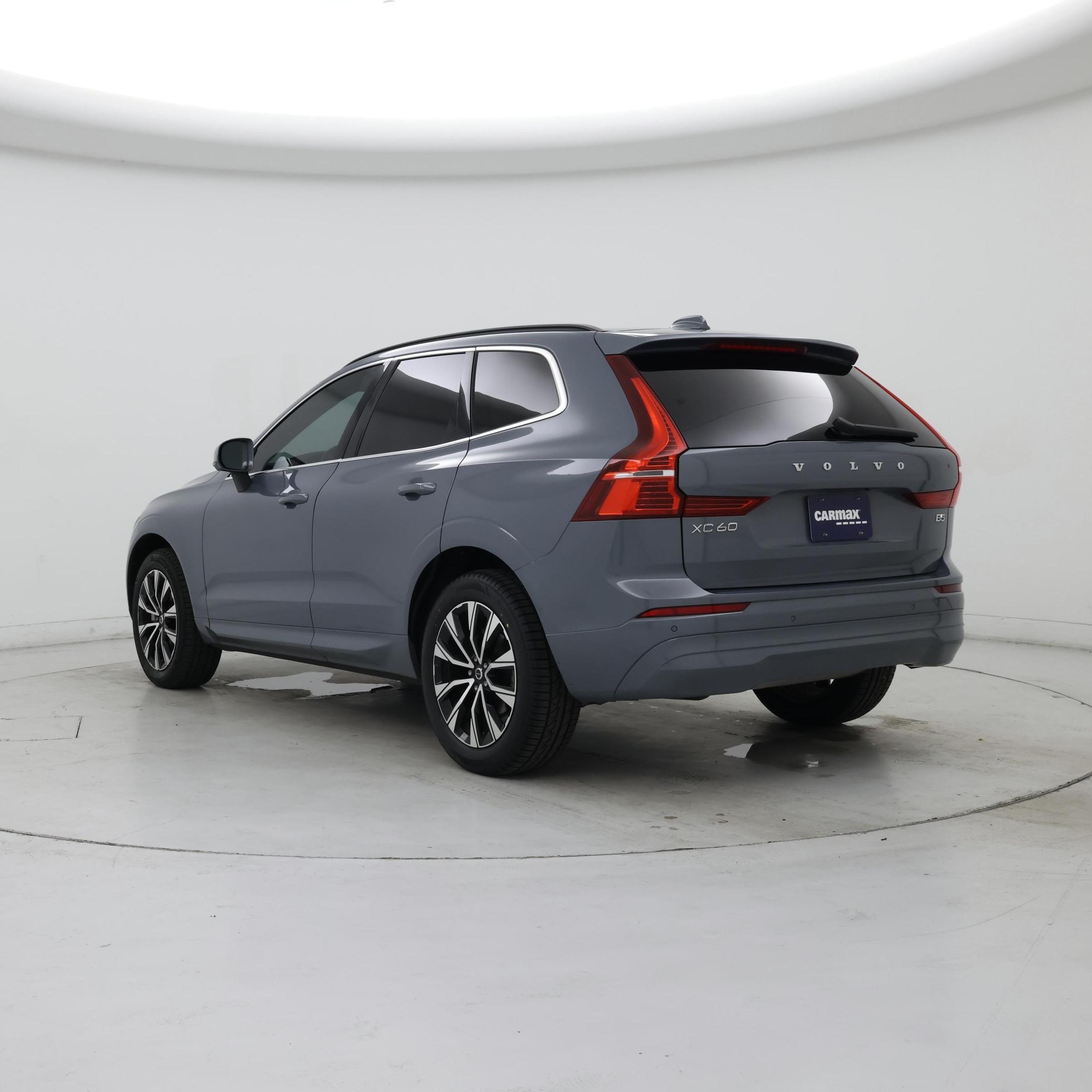 Thumbnail: 2023 Volvo XC60 - 2