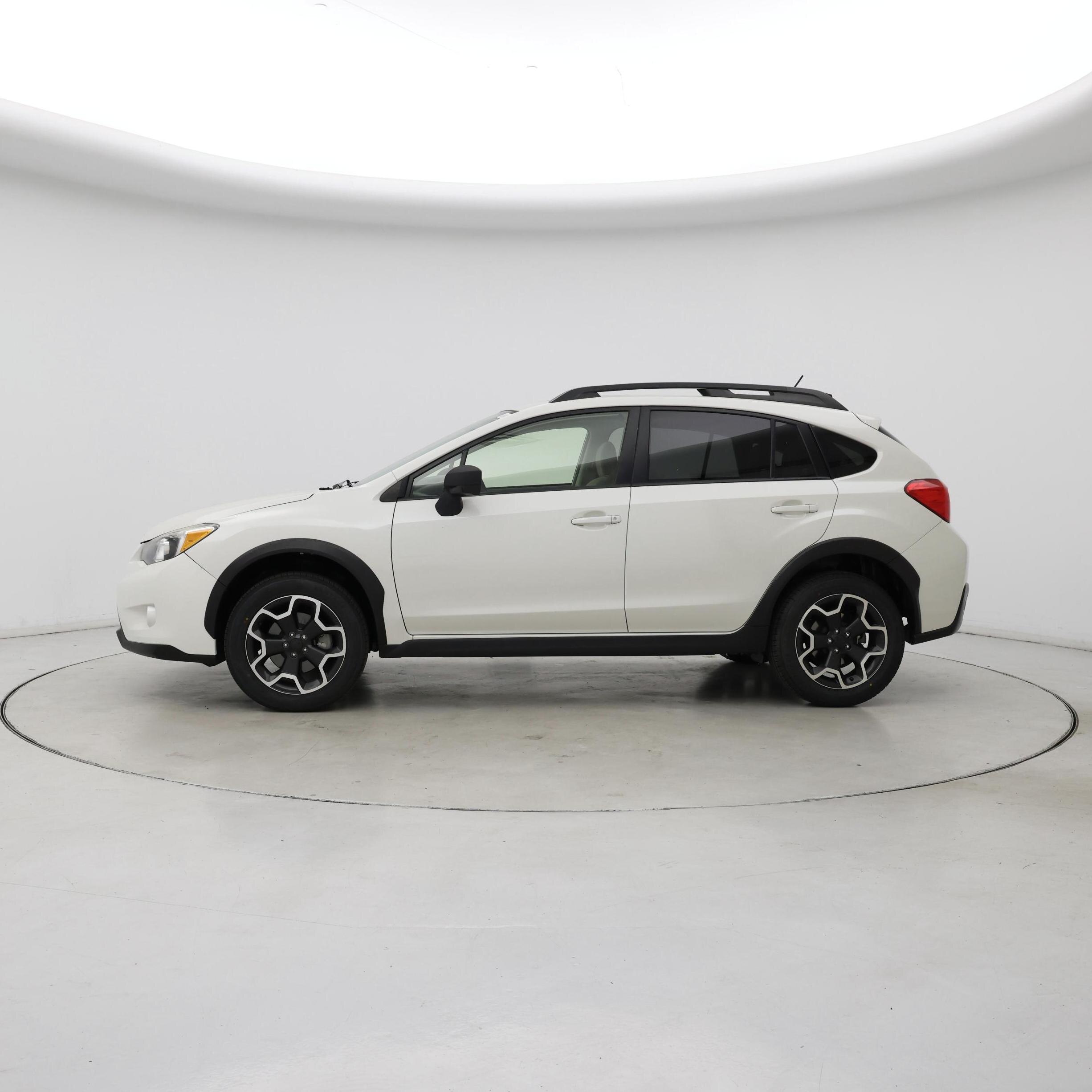 Thumbnail: 2015 Subaru XV Crosstrek - 3