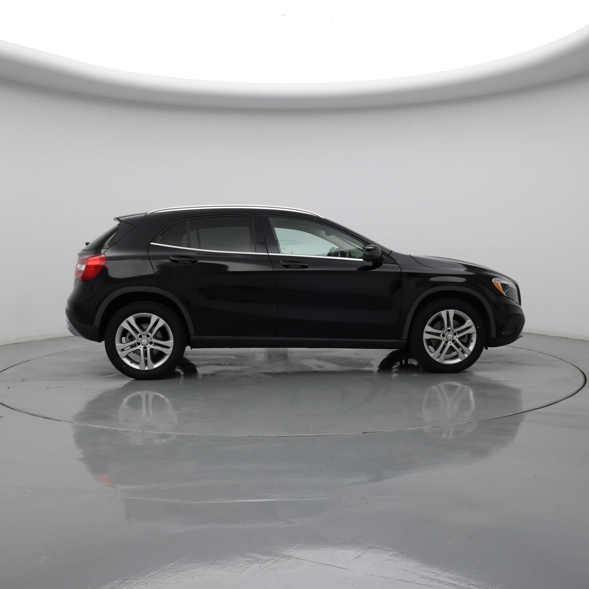 Thumbnail: 2015 Mercedes-Benz GLA - 7