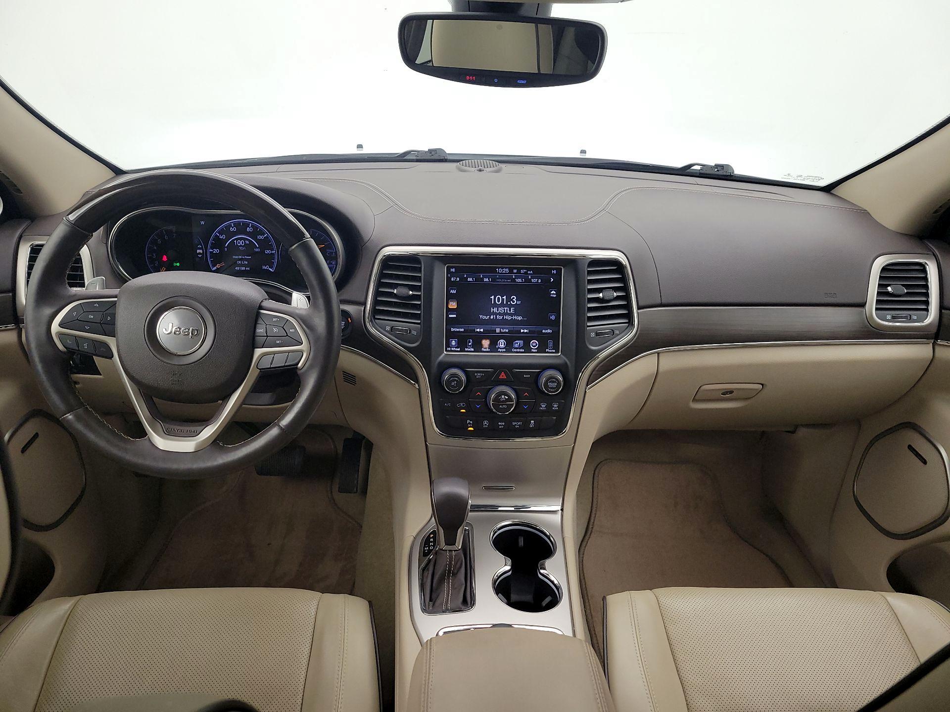 Thumbnail: 2017 Jeep Grand Cherokee - 9