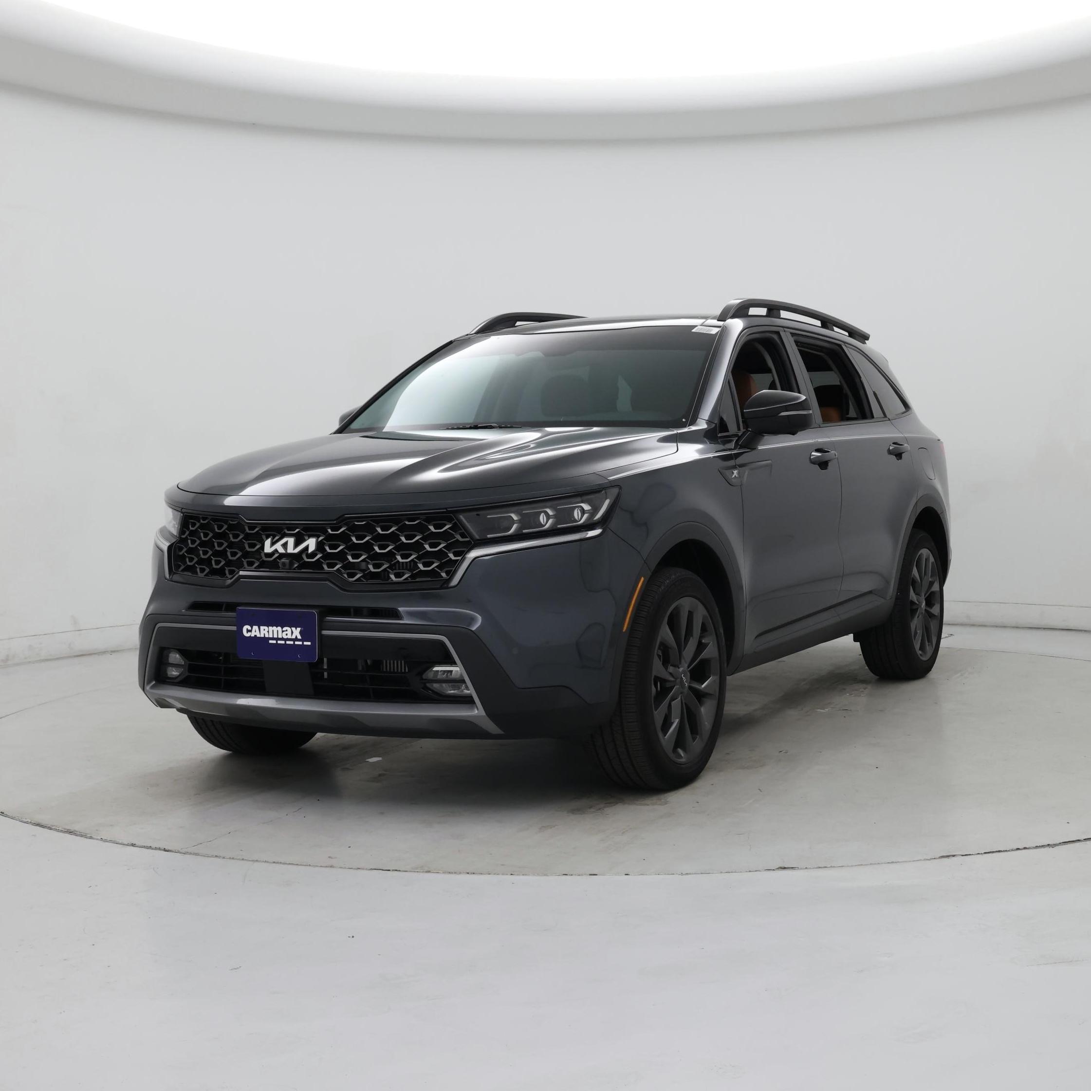 Thumbnail: 2023 Kia Sorento - 4