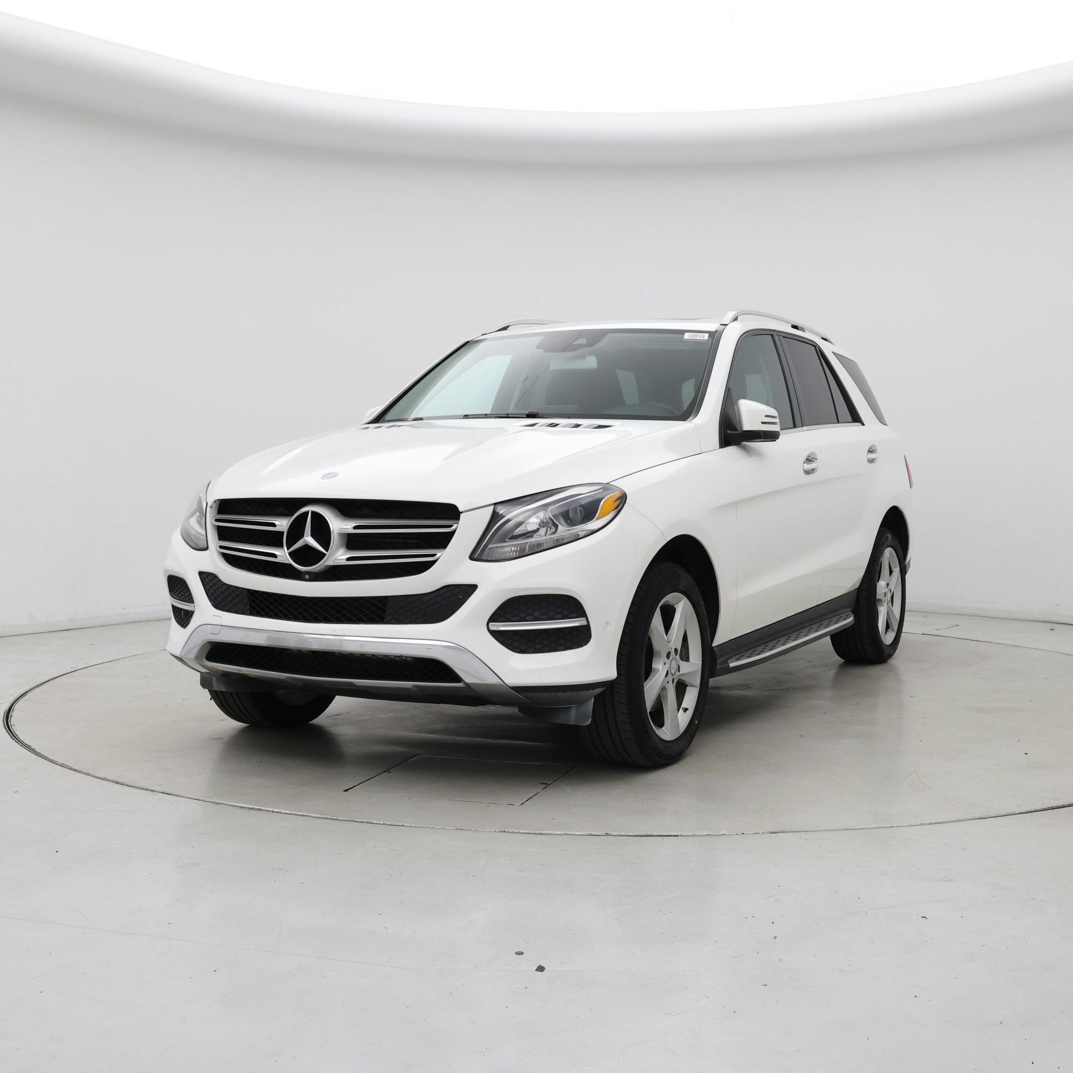 Thumbnail: 2016 Mercedes-Benz GLE - 4