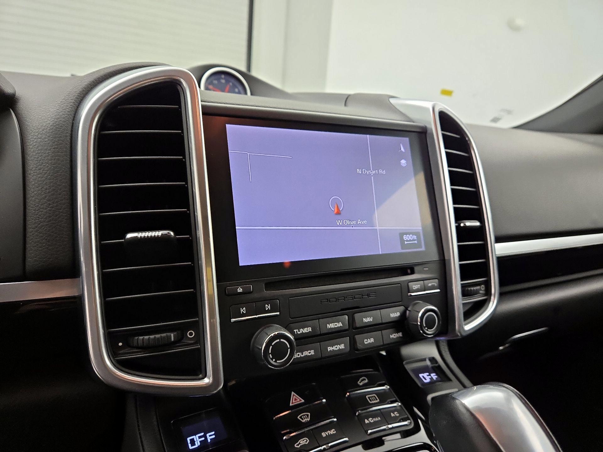 Thumbnail: 2018 Porsche Cayenne - 14