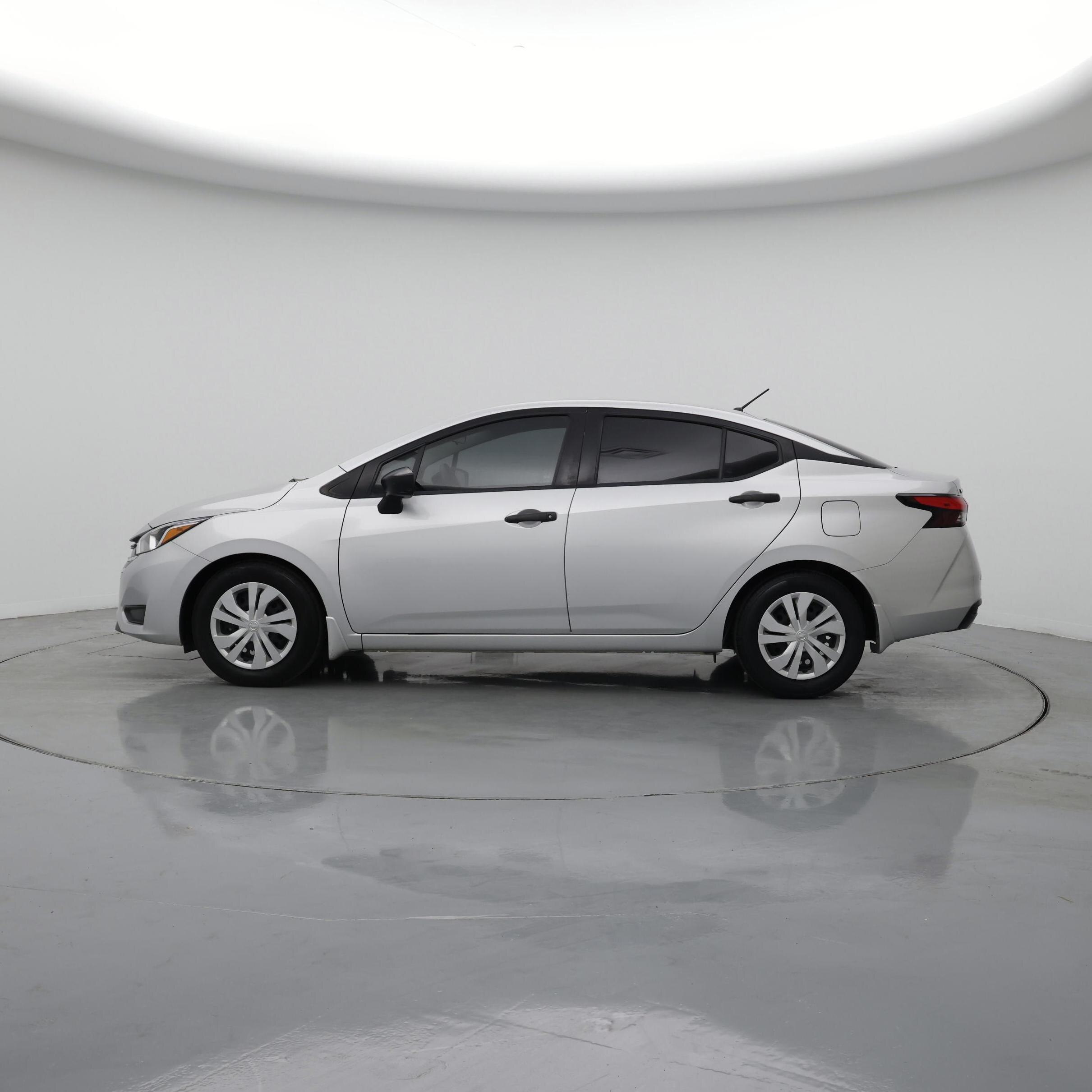 Thumbnail: 2023 Nissan Versa - 3