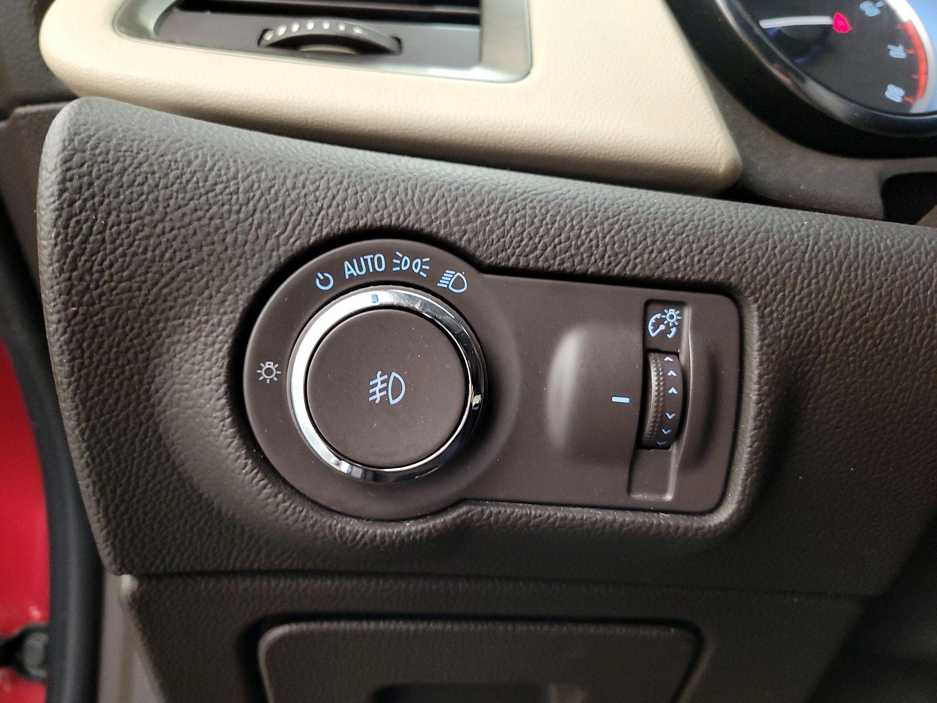 Thumbnail: 2016 Buick Verano - 13