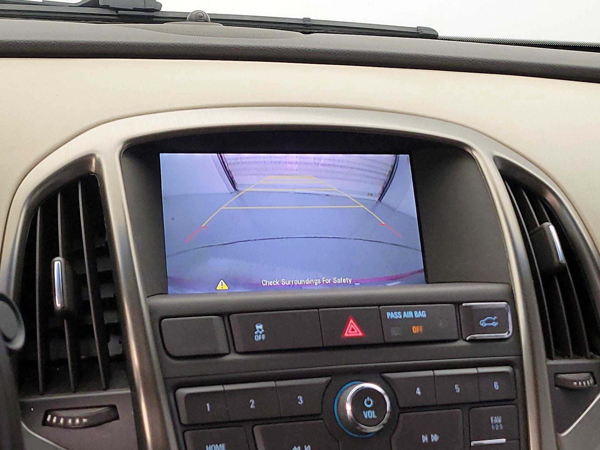 Thumbnail: 2016 Buick Verano - 14