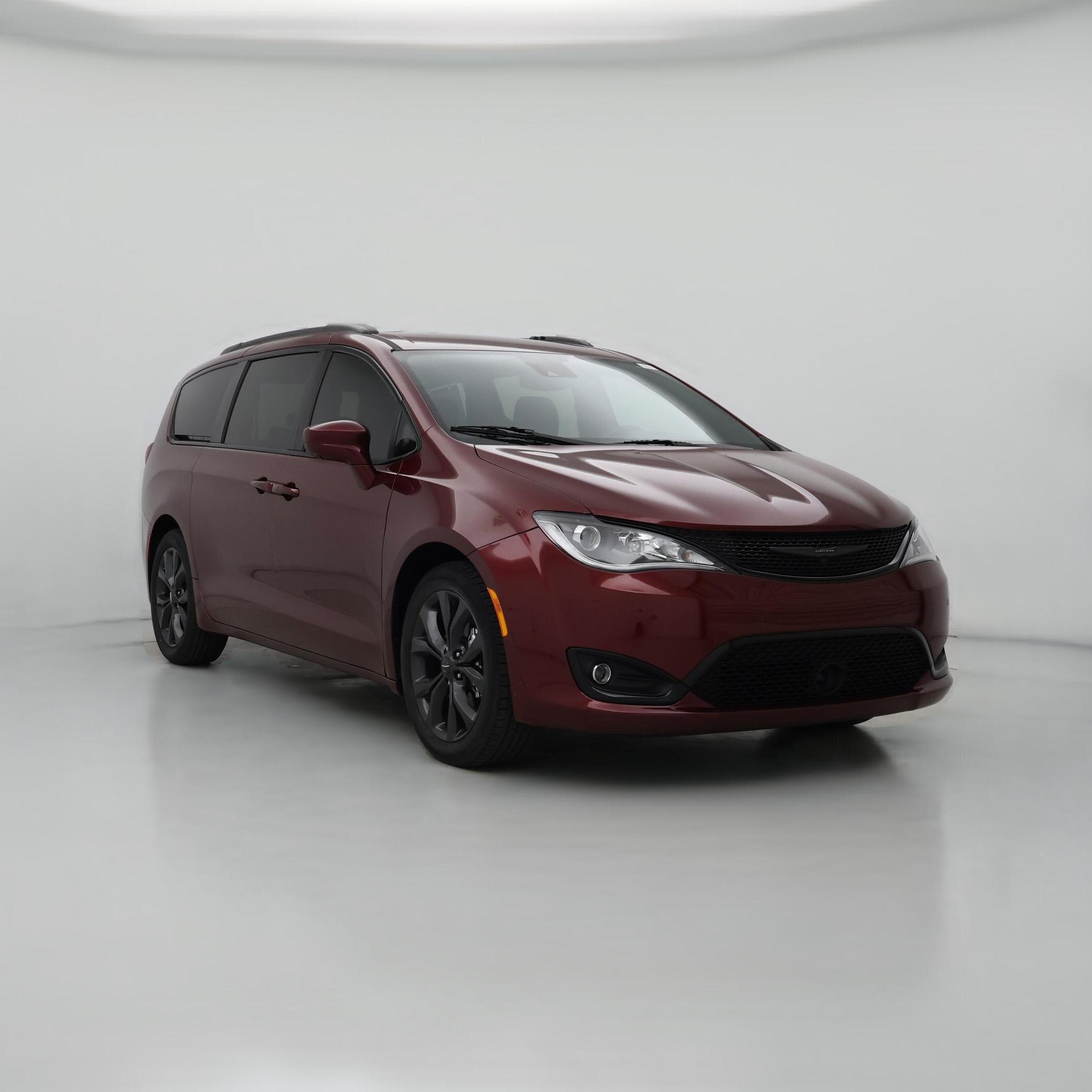 Thumbnail: 2018 Chrysler Pacifica - 1