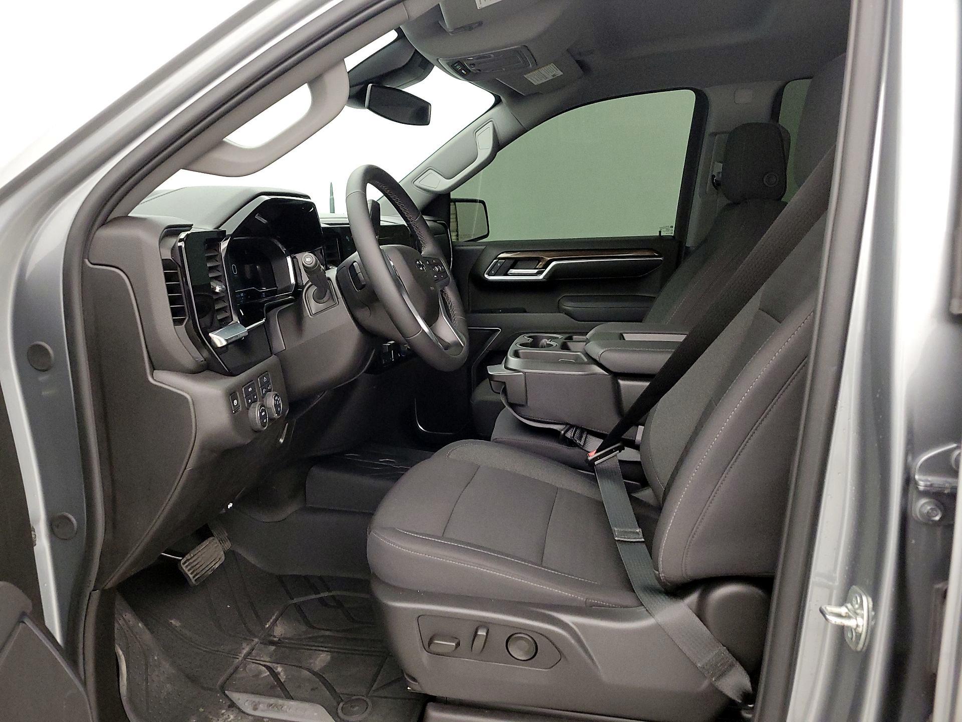 Thumbnail: 2025 Chevrolet Silverado 1500 - 11