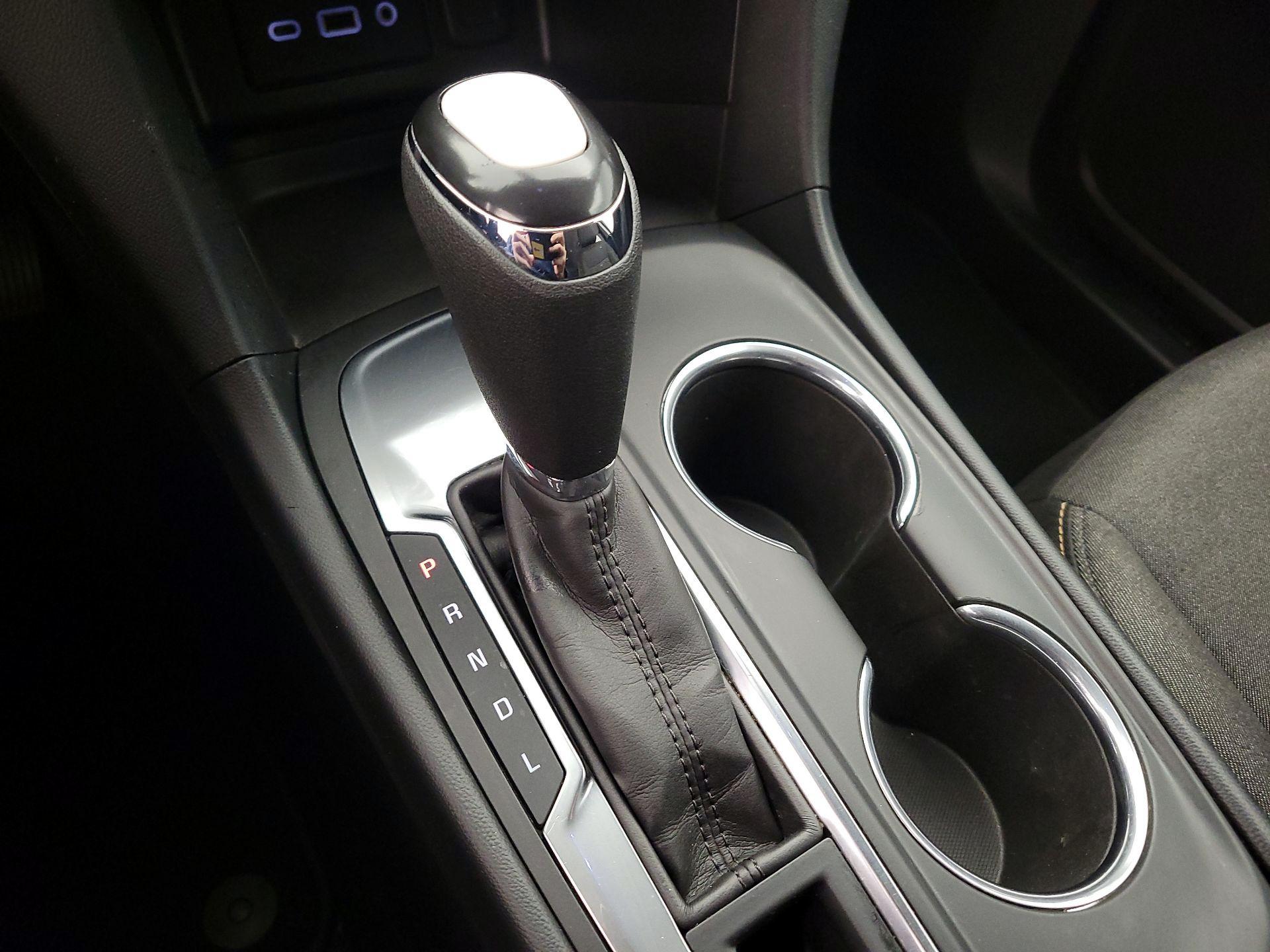 Thumbnail: 2019 Chevrolet Equinox - 17