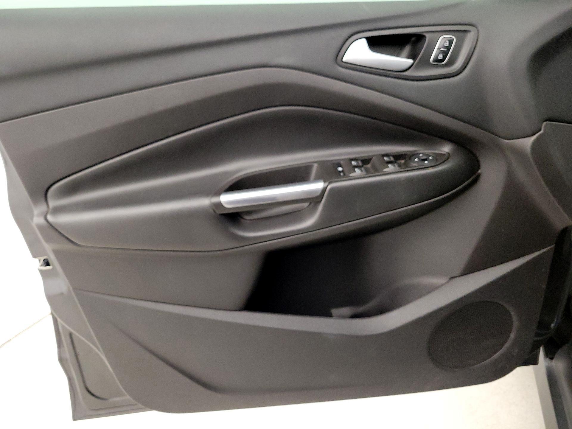 Thumbnail: 2018 Ford C-Max - 12