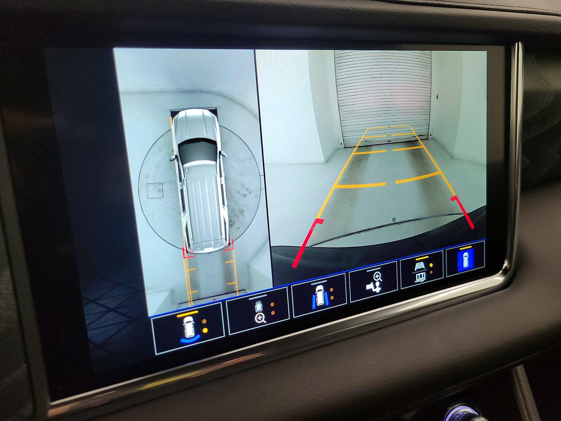 Thumbnail: 2022 GMC Yukon - 15