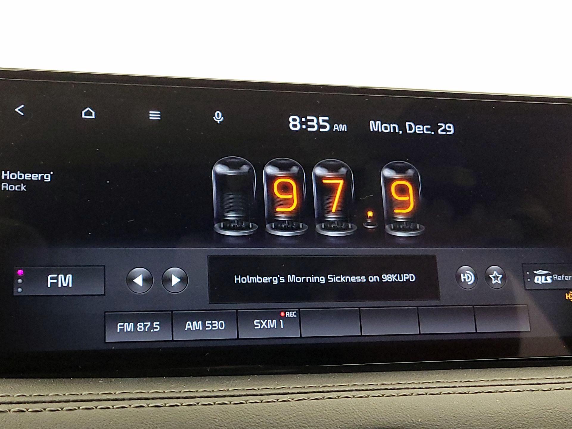 Thumbnail: 2022 Kia Stinger - 16