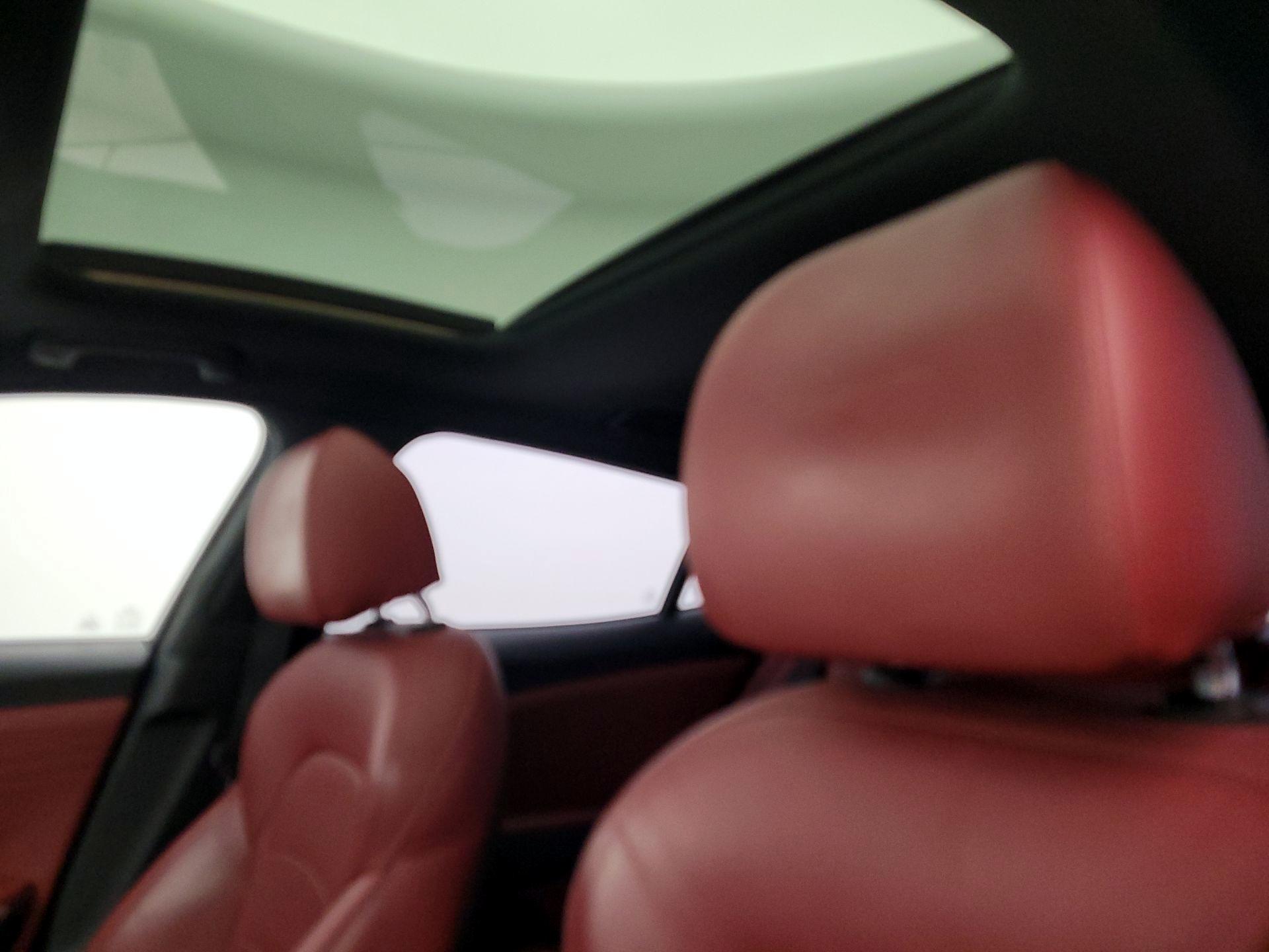 Thumbnail: 2022 Kia Stinger - 20