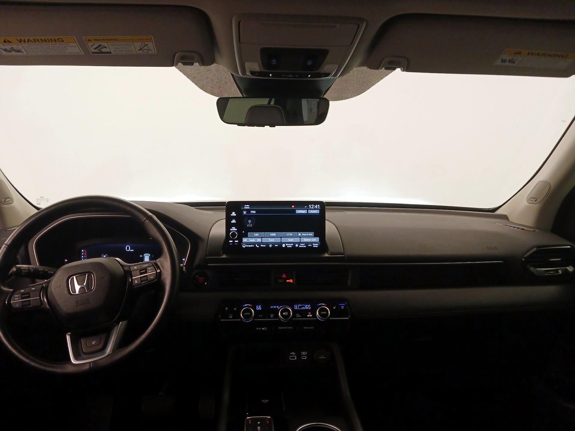 Thumbnail: 2023 Honda Pilot - 9